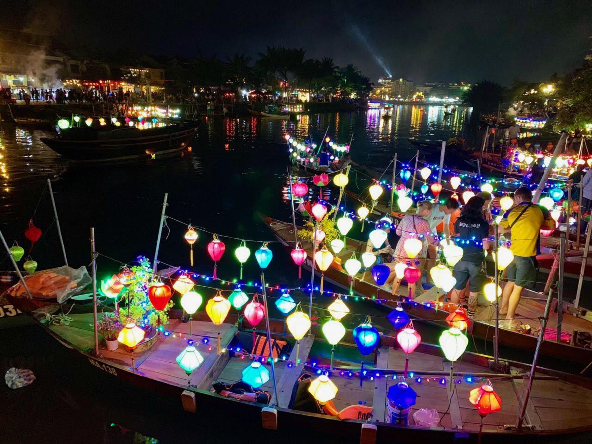 Hoi An Night Experience - Thumbnail 2