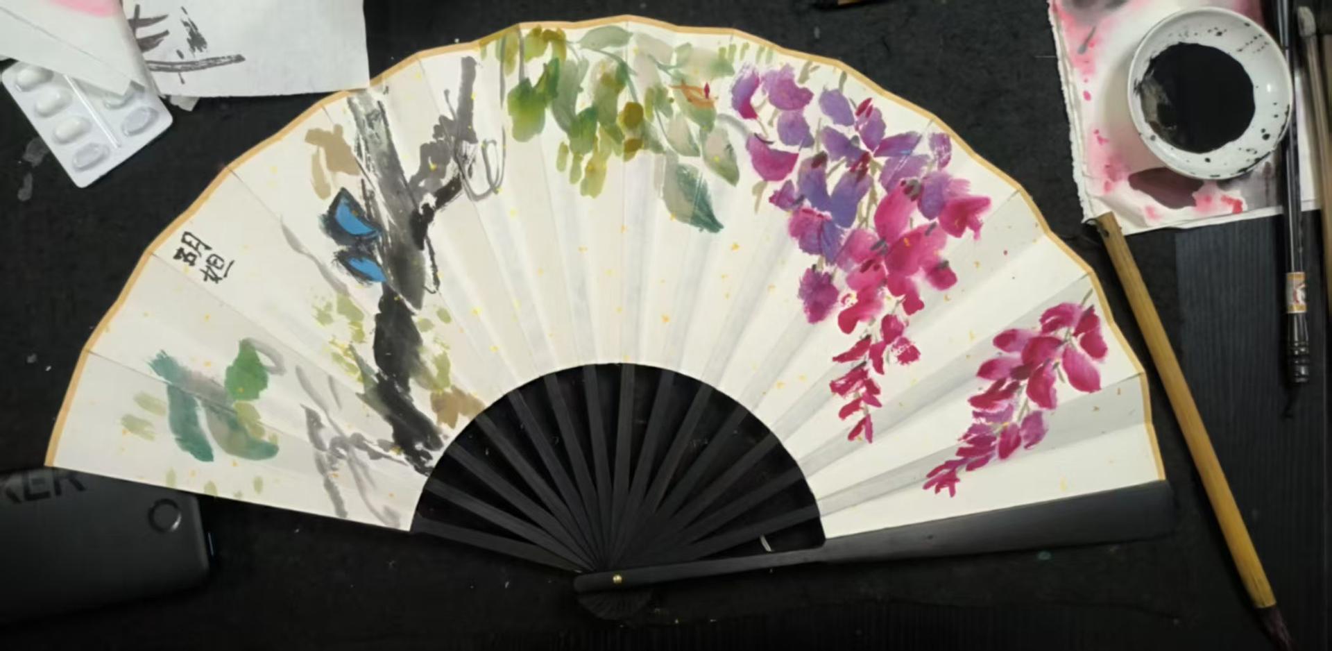 Shanghai Chinese Ink Painting Fan Workshop - Thumbnail 3