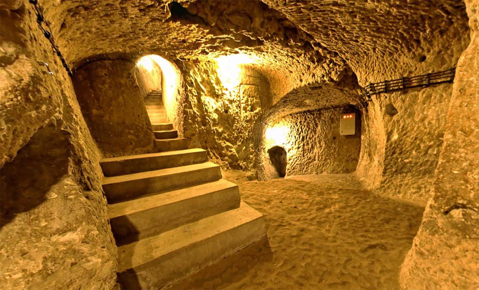 Antalya: 2-Day Guided Cappadocia Tour with Cave Hotel Option - Thumbnail 3