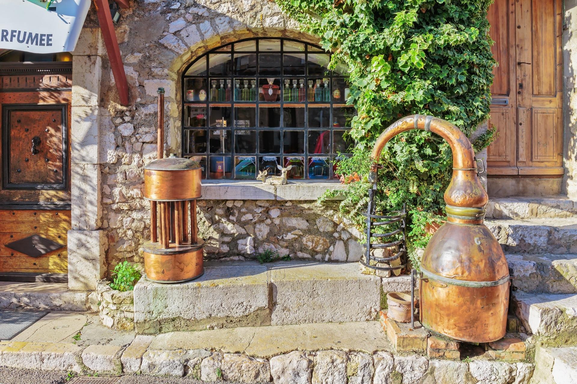 Provence and its Medieval Villages Full-Day Tour from Nice - Thumbnail 4