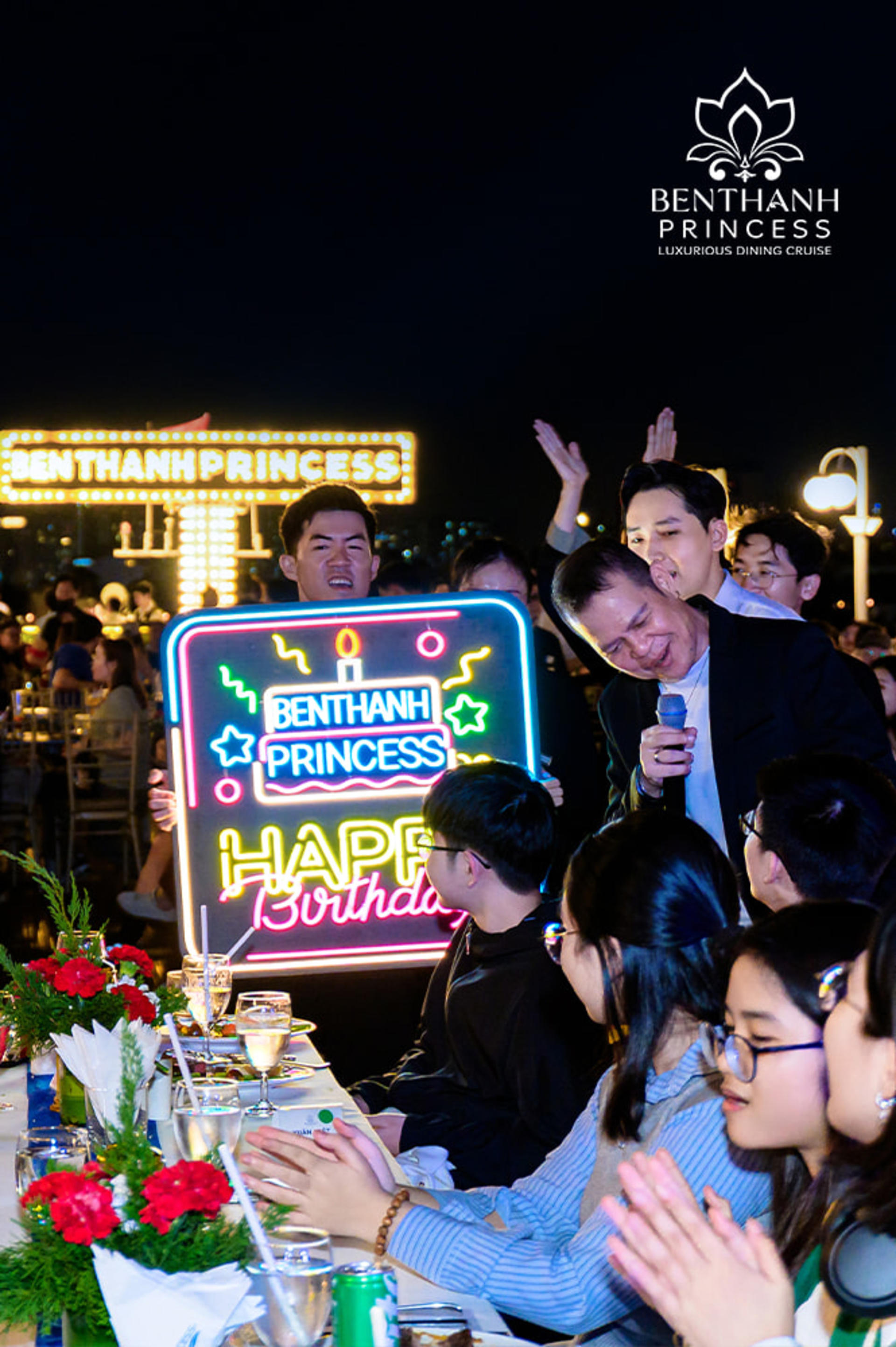 Ben Thanh Princess Luxurious Dining Cruise in Ho Chi Minh City - Thumbnail 16