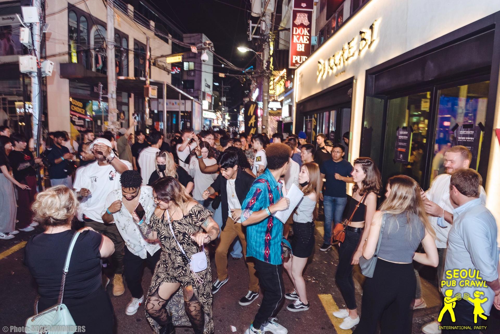 The Seoul Pub Crawl - Thumbnail 5