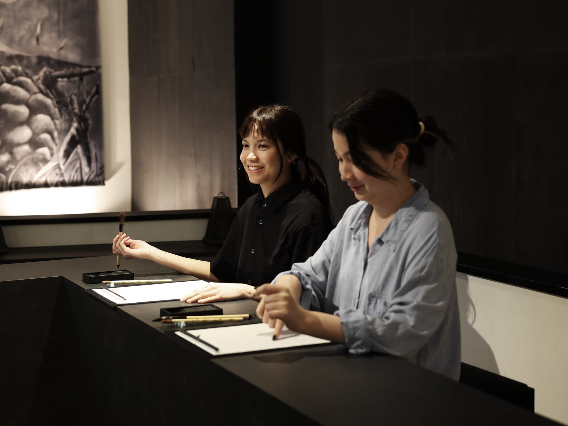 [FUJI JAPAN] Traditional Calligraphy Experience - Thumbnail 5