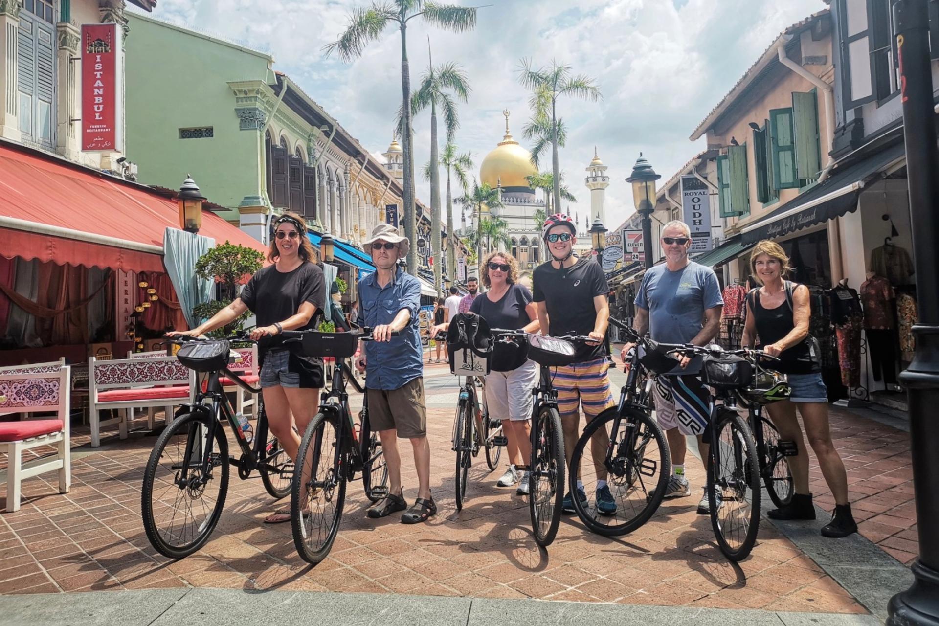 Let’s Go Bike Singapore: Bike and Bites Heritage Tour - Thumbnail 2