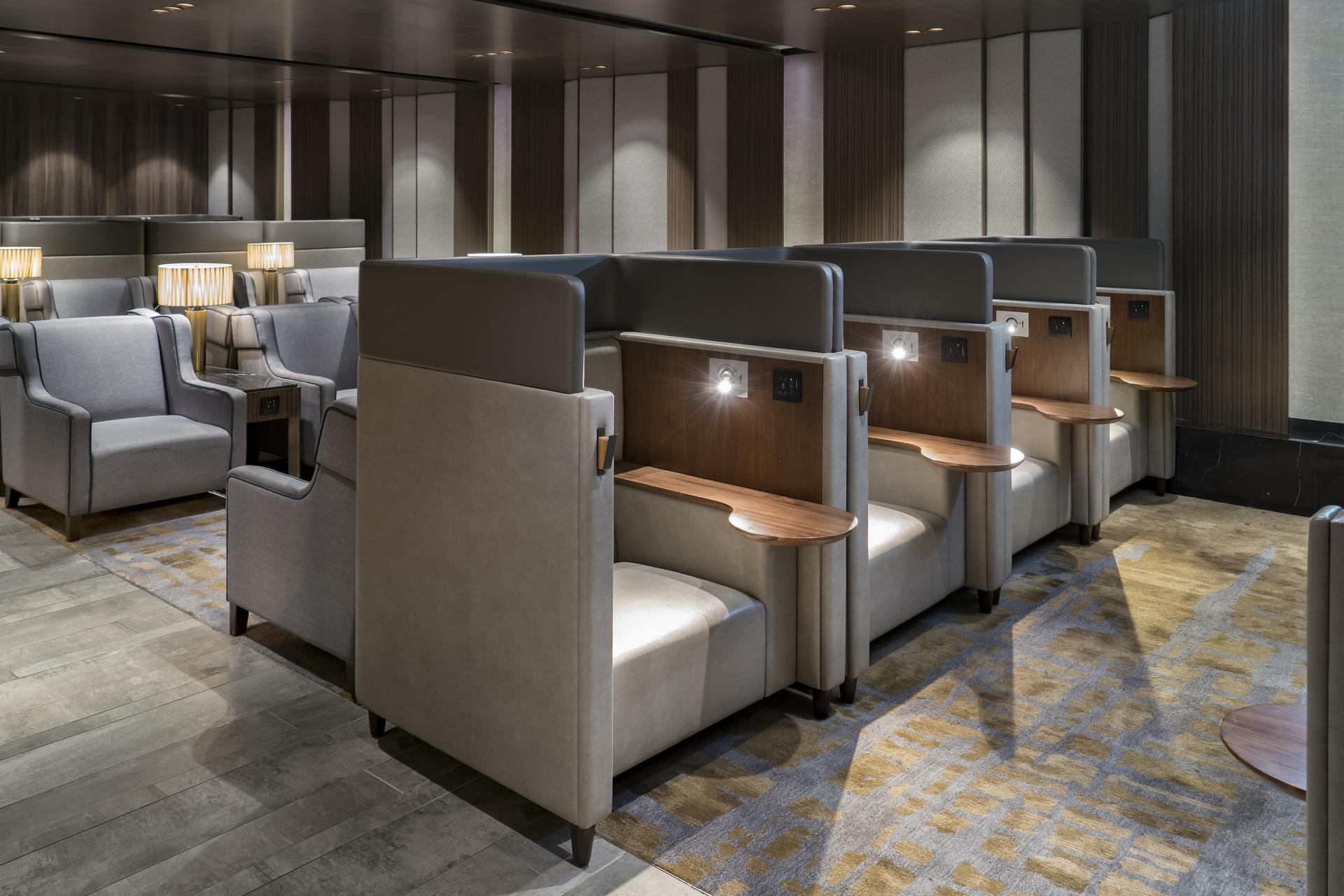 Hong Kong International Airport Lounge Service by Plaza Premium Lounge - Thumbnail 3