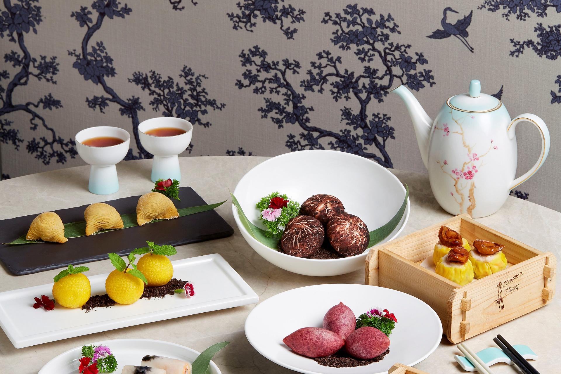Yi by Jereme Leung at Raffles Hotel Singapore - Thumbnail 3