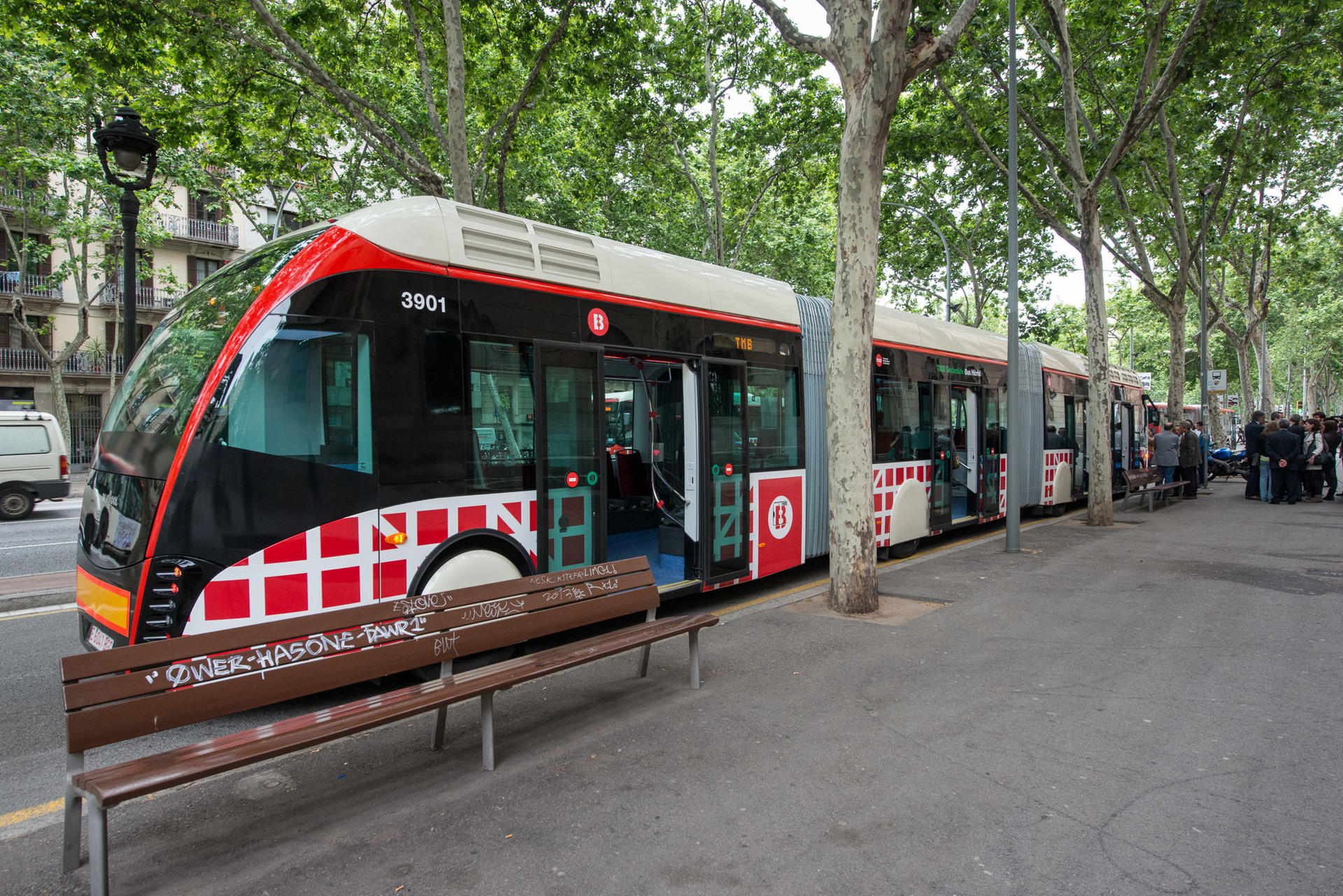Hola Barcelona Public Transport Travel Card - Thumbnail 8