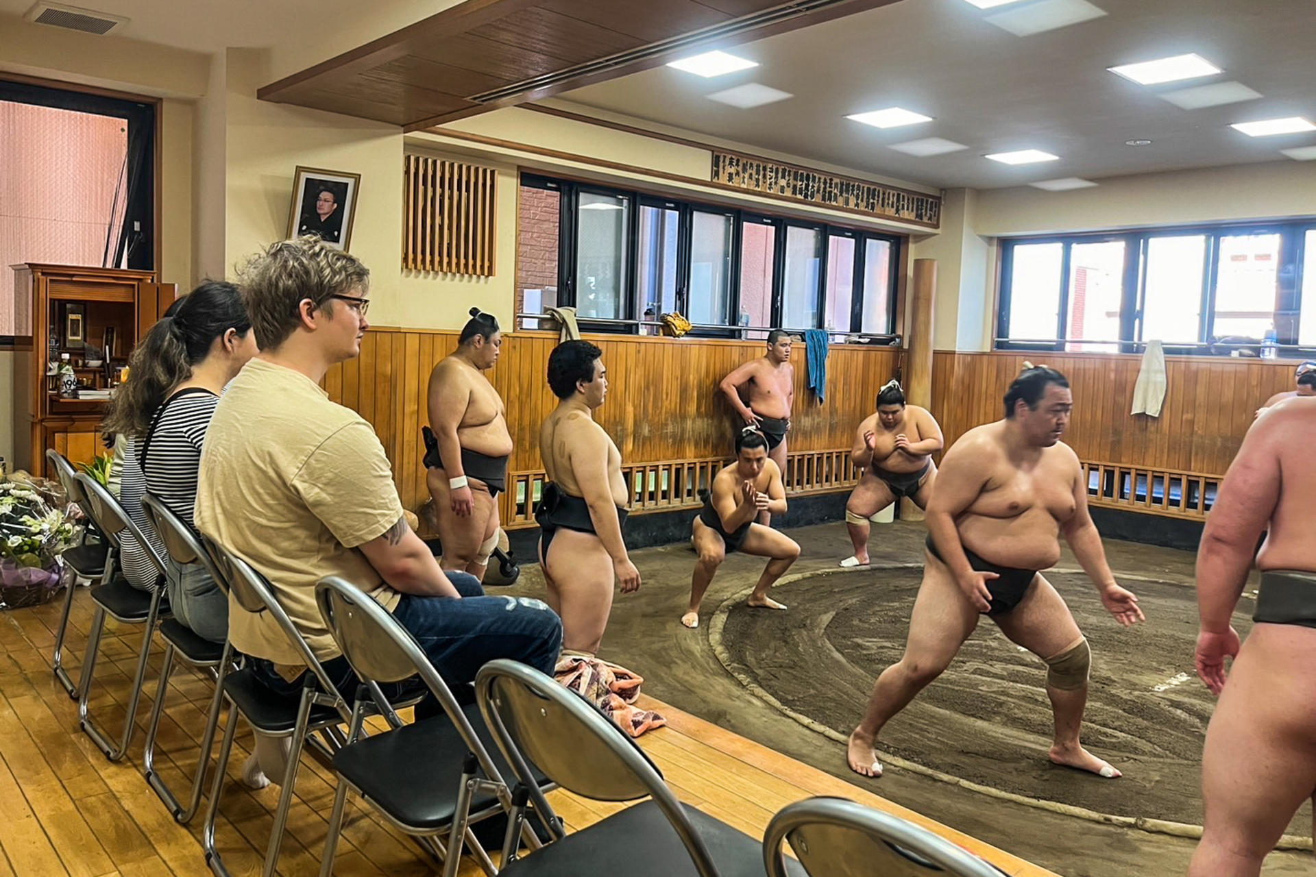 Tokyo Sumo Morning Practice Tour with Ring-Side Seats + Photo Shoot - Thumbnail 2