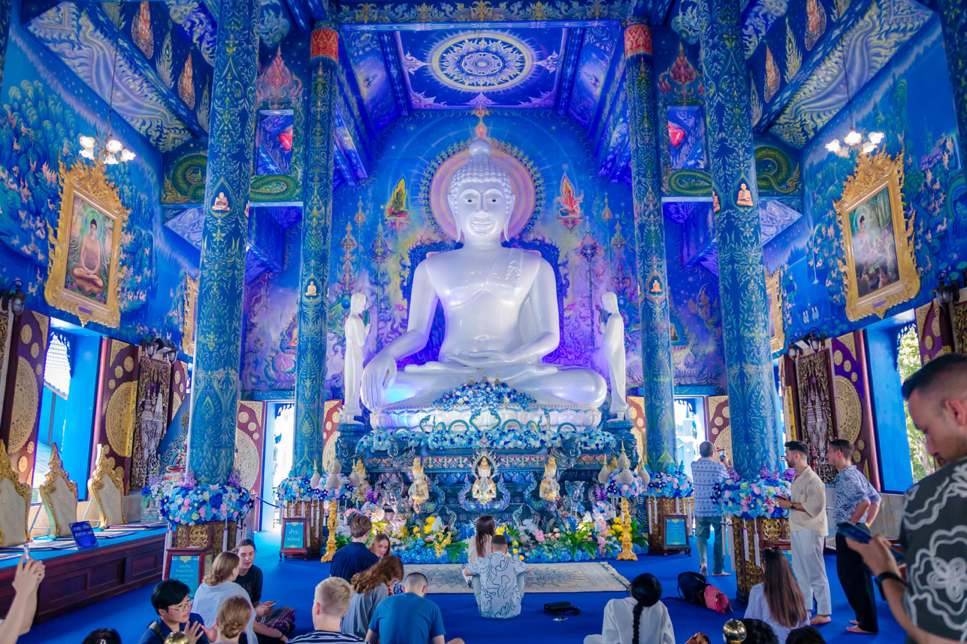 Discover Chiang Rai Temples, Golden Triangle, and Laos Boat Trip  - Thumbnail 3