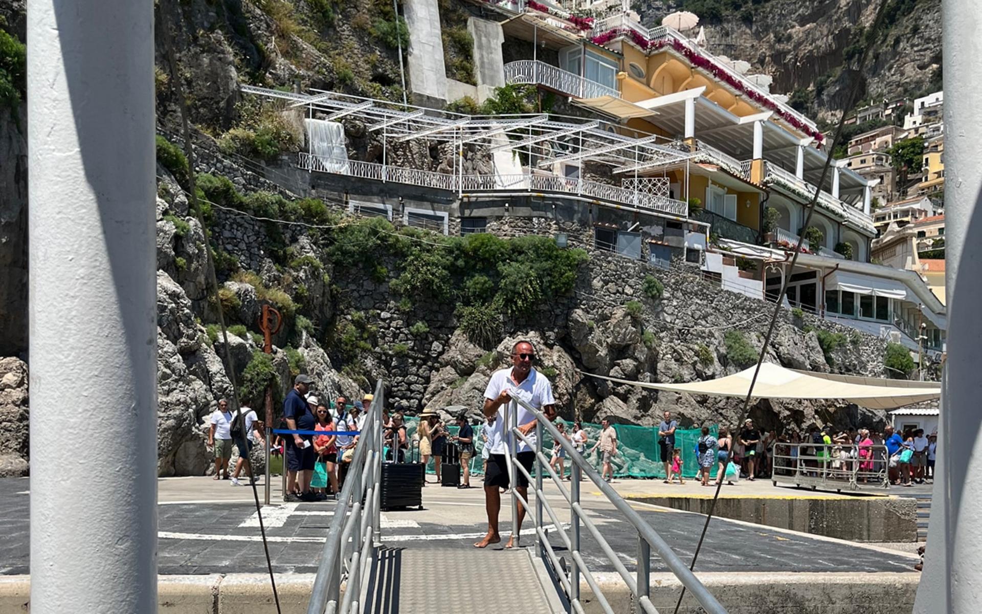 Positano - Capri Ferry Ticket - Thumbnail 7