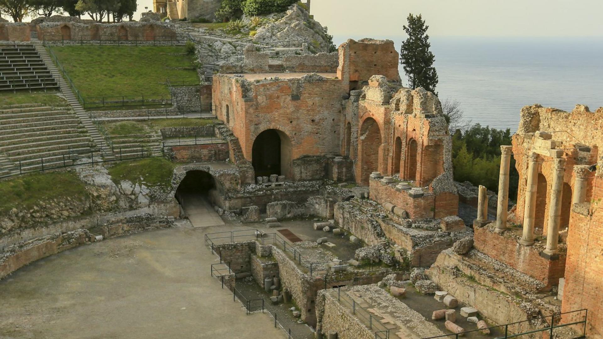 Ancient Theater of Taormina ticket with audio guide  - Thumbnail 6
