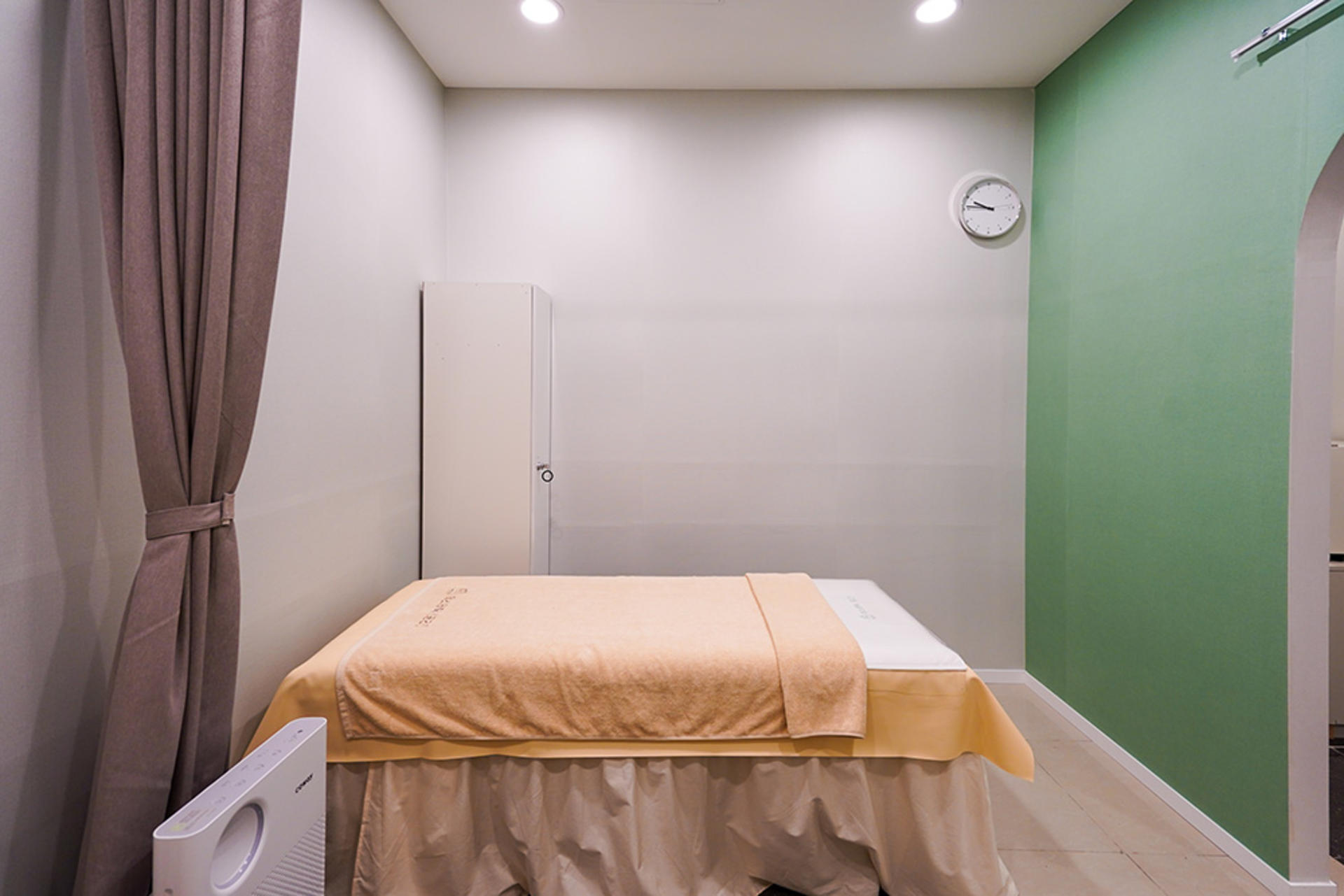 Aesthetic SPACE Trendy K-Beauty Skincare Experience | Gangnam Seoul - Thumbnail 7