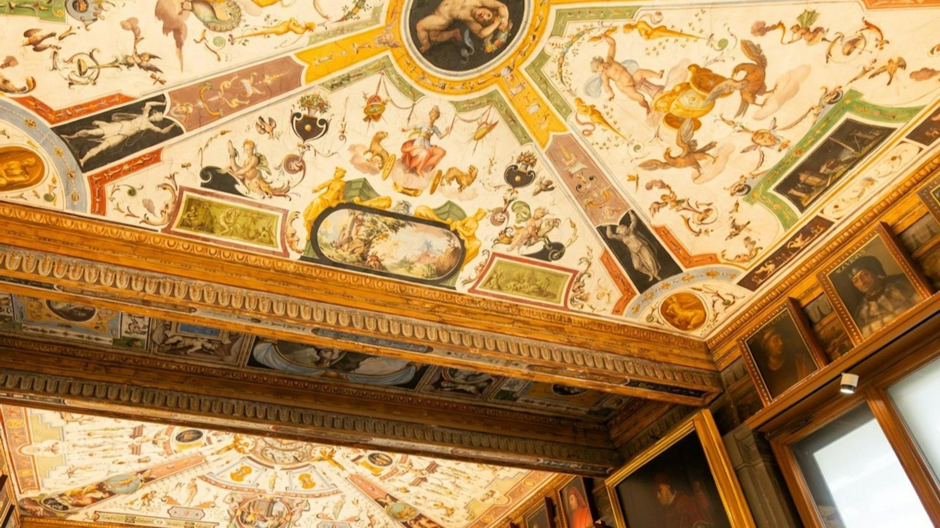 Uffizi Gallery Tour in Florence - Image 1