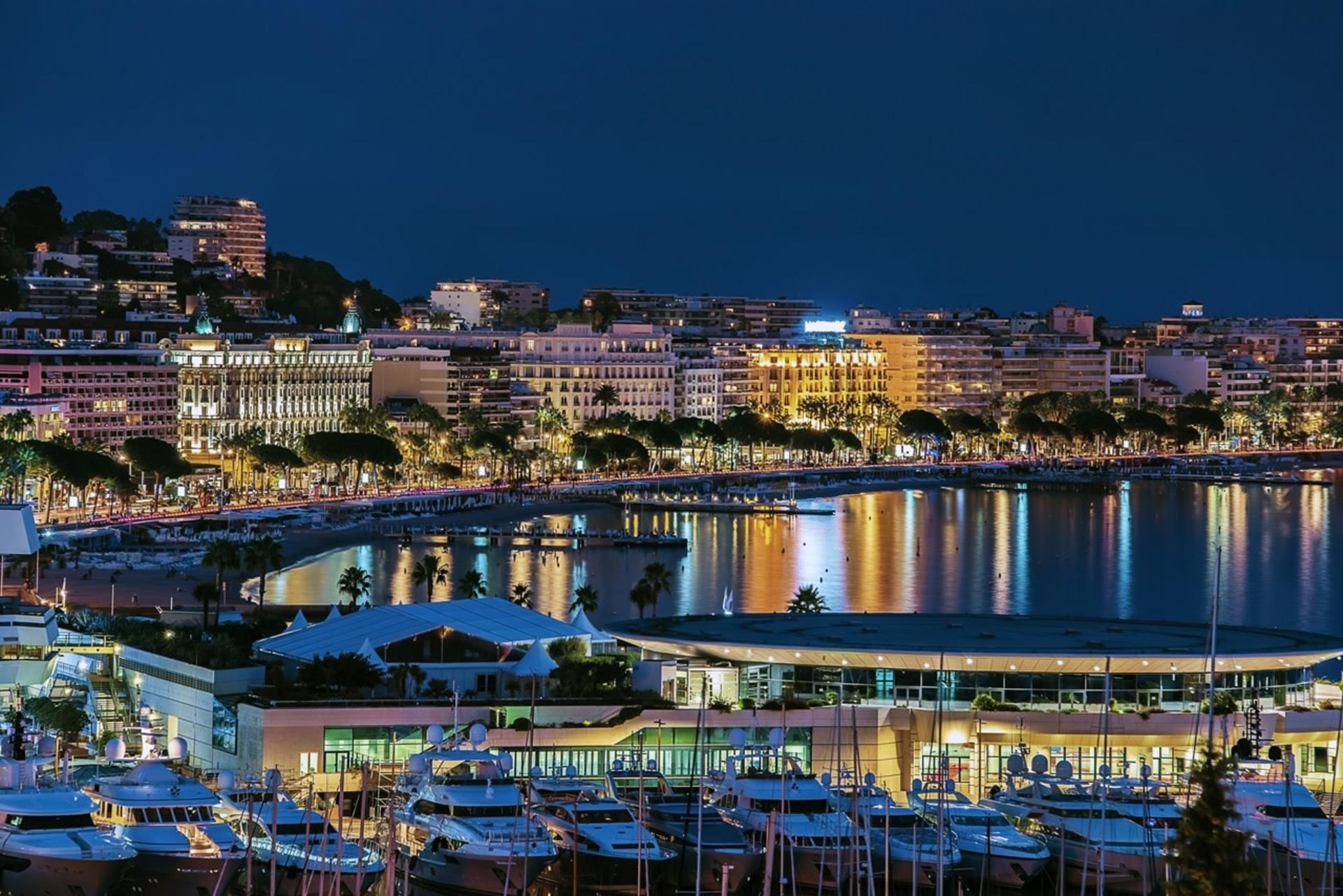 Cannes by Night Private Tour: Glamour After Sunset - Image 1