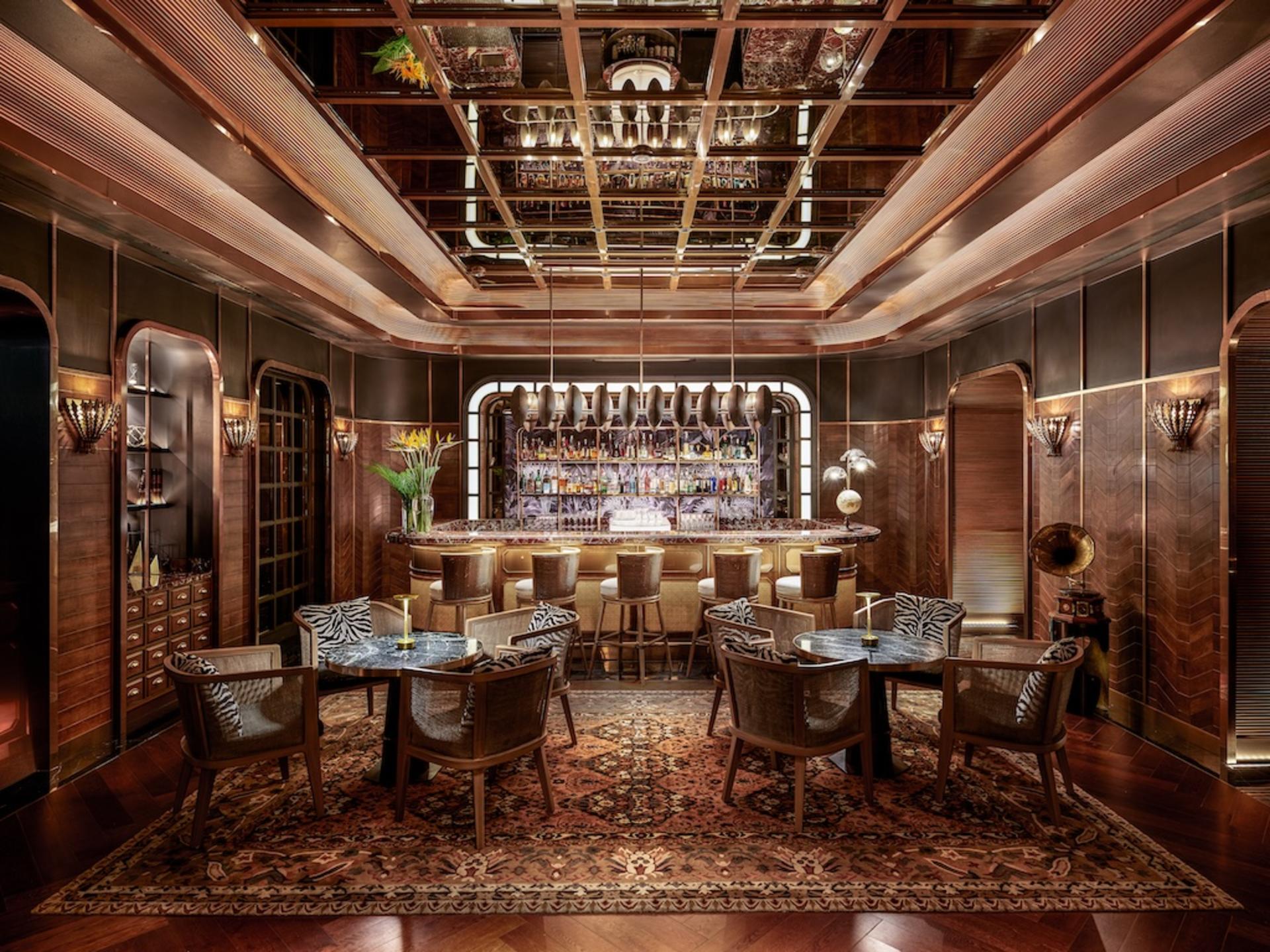 Rogues Bar at InterContinental Bangkok Sukhumvit - Thumbnail 2