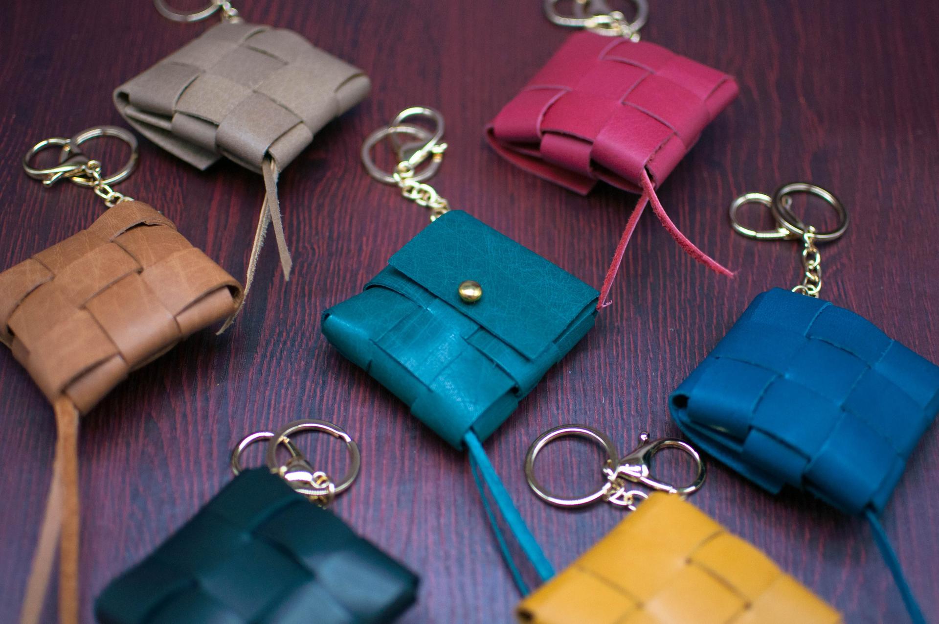 Cardholder, Wallet and Accessories Leather Workshop in Singapore - Thumbnail 21