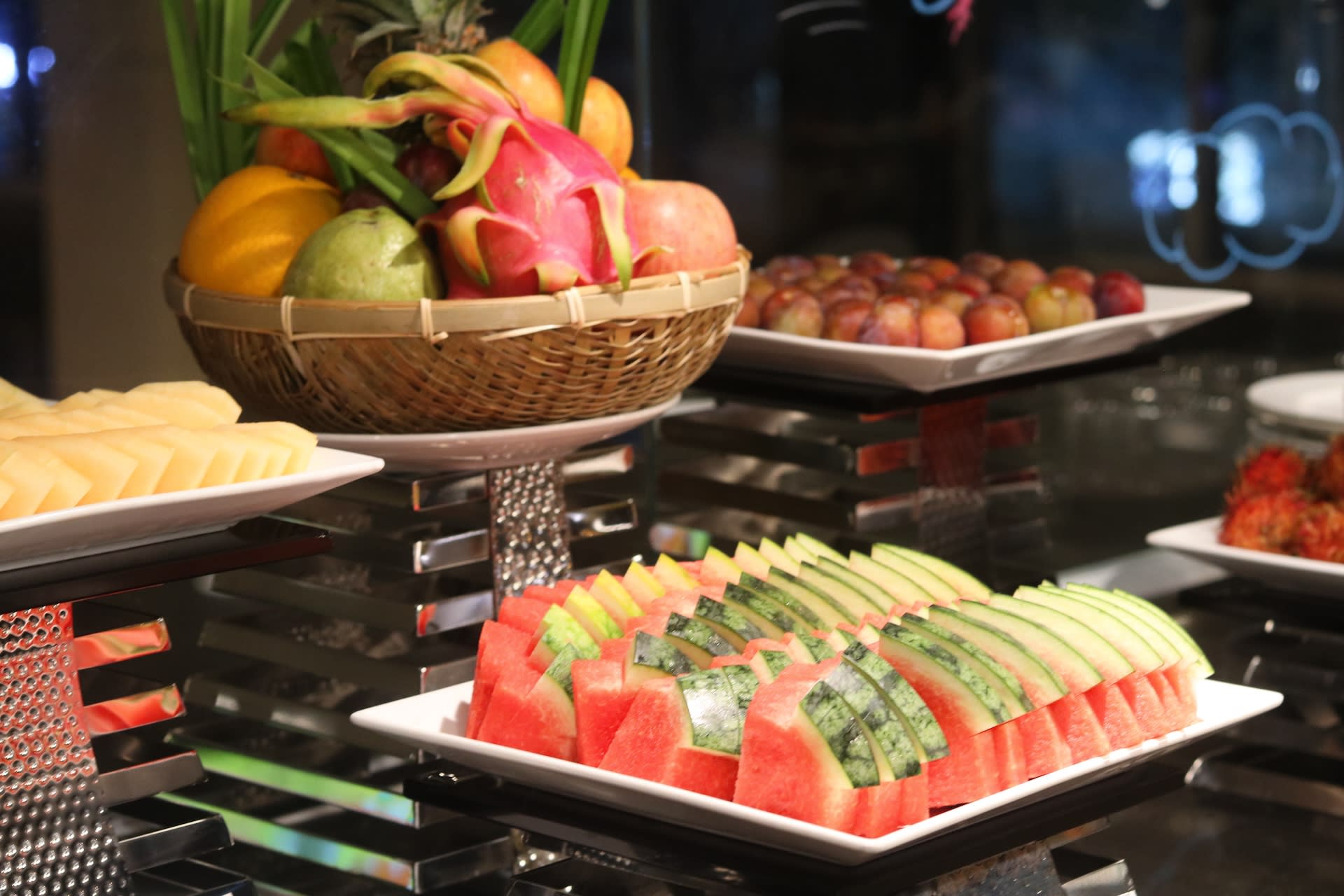Seafood Weekend Buffet Dinner at Novotel Living Saigon South - Thumbnail 16