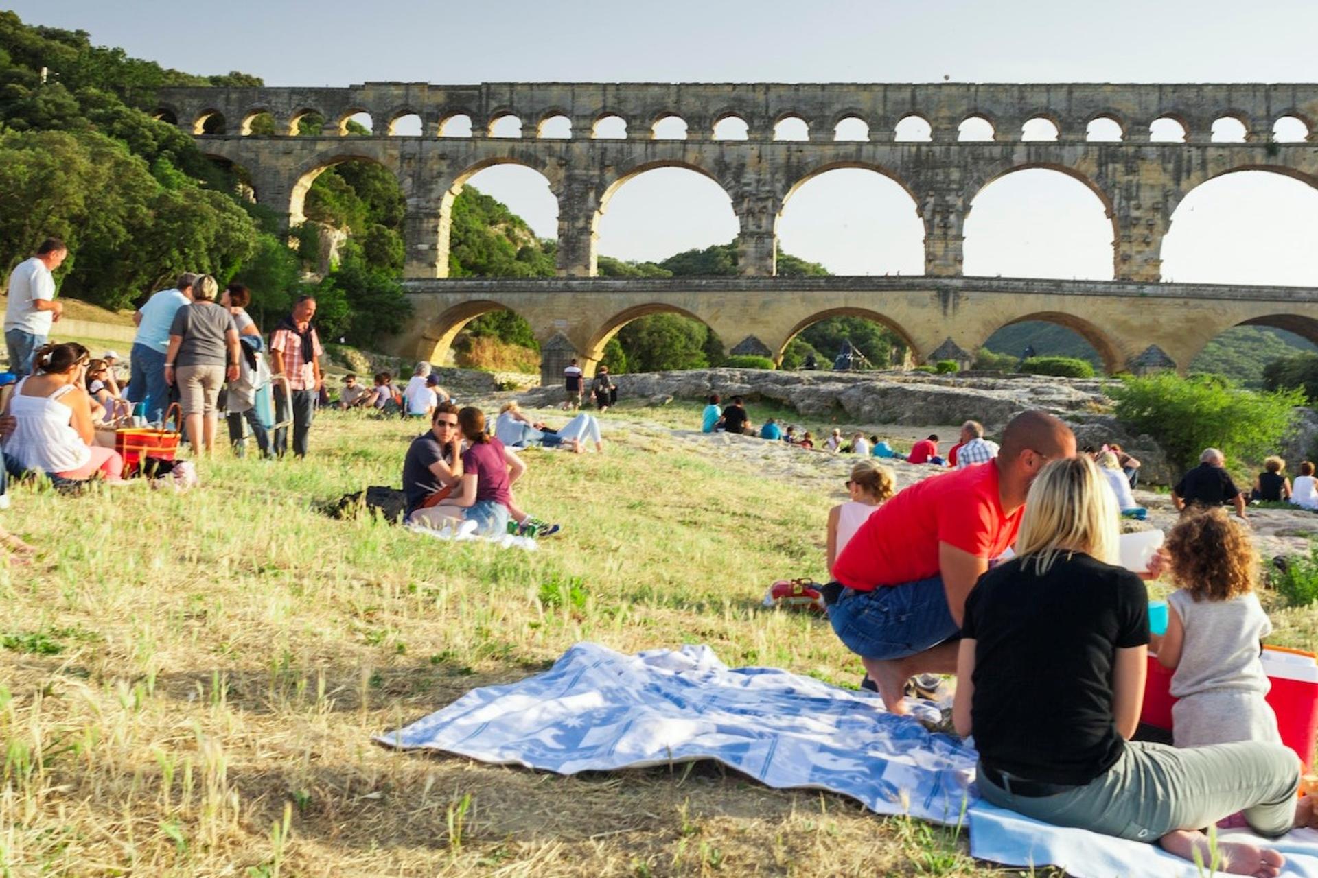 Pont du Gard and Museum Skip-The-Line-Ticket in France - Thumbnail 4