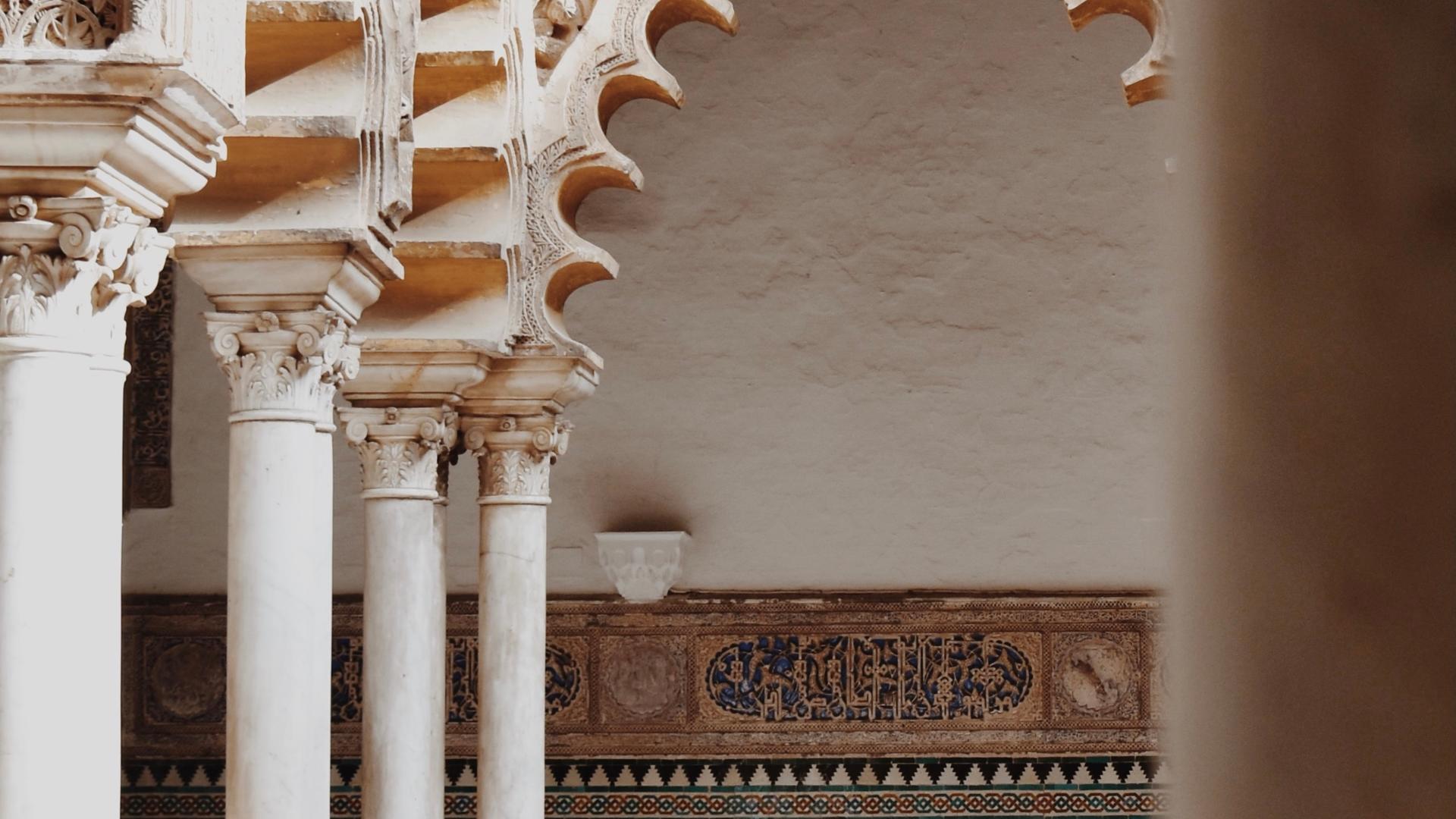 Alcazar small group tour with entry ticket from Seville - Thumbnail 2