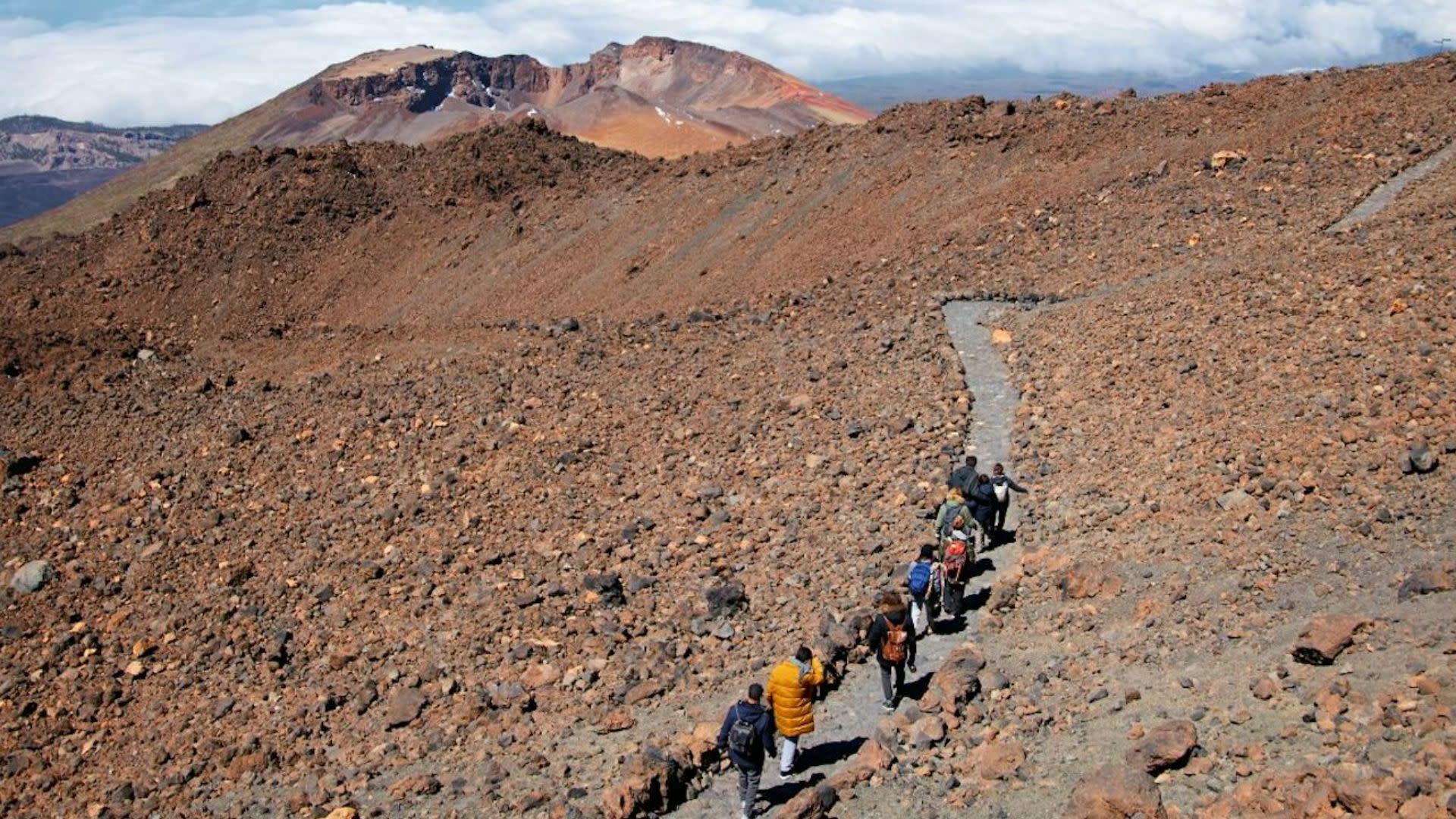 Mount Teide Hiking Tour with Cable Car and Summit Hike - Thumbnail 3