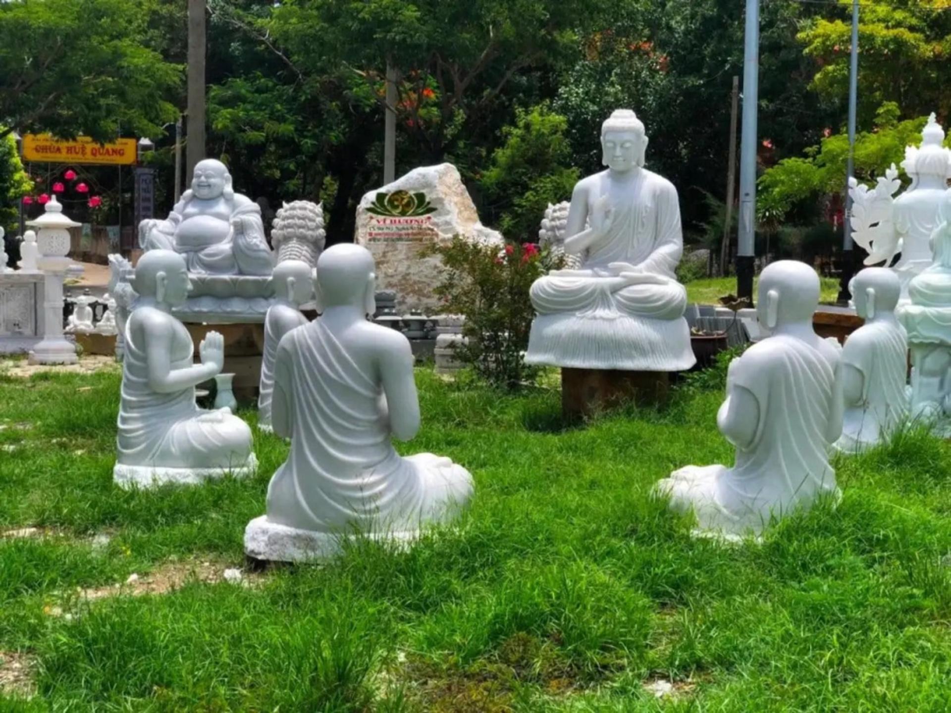 Da Nang Marble Mountains & Linh Ung Pagoda Half-Day Tour - Thumbnail 9