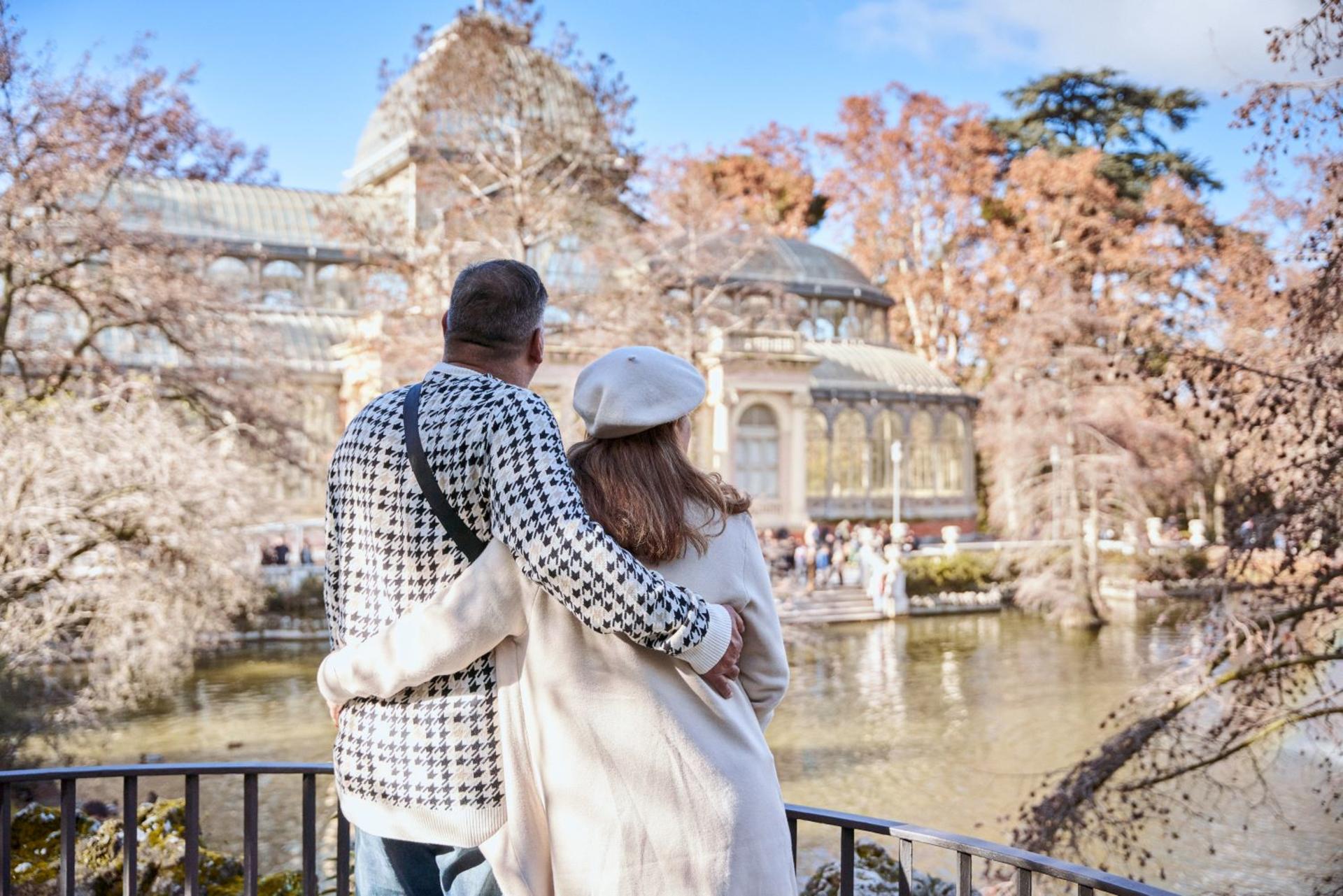 Professional Private Photoshoot Experience in Madrid - Thumbnail 2