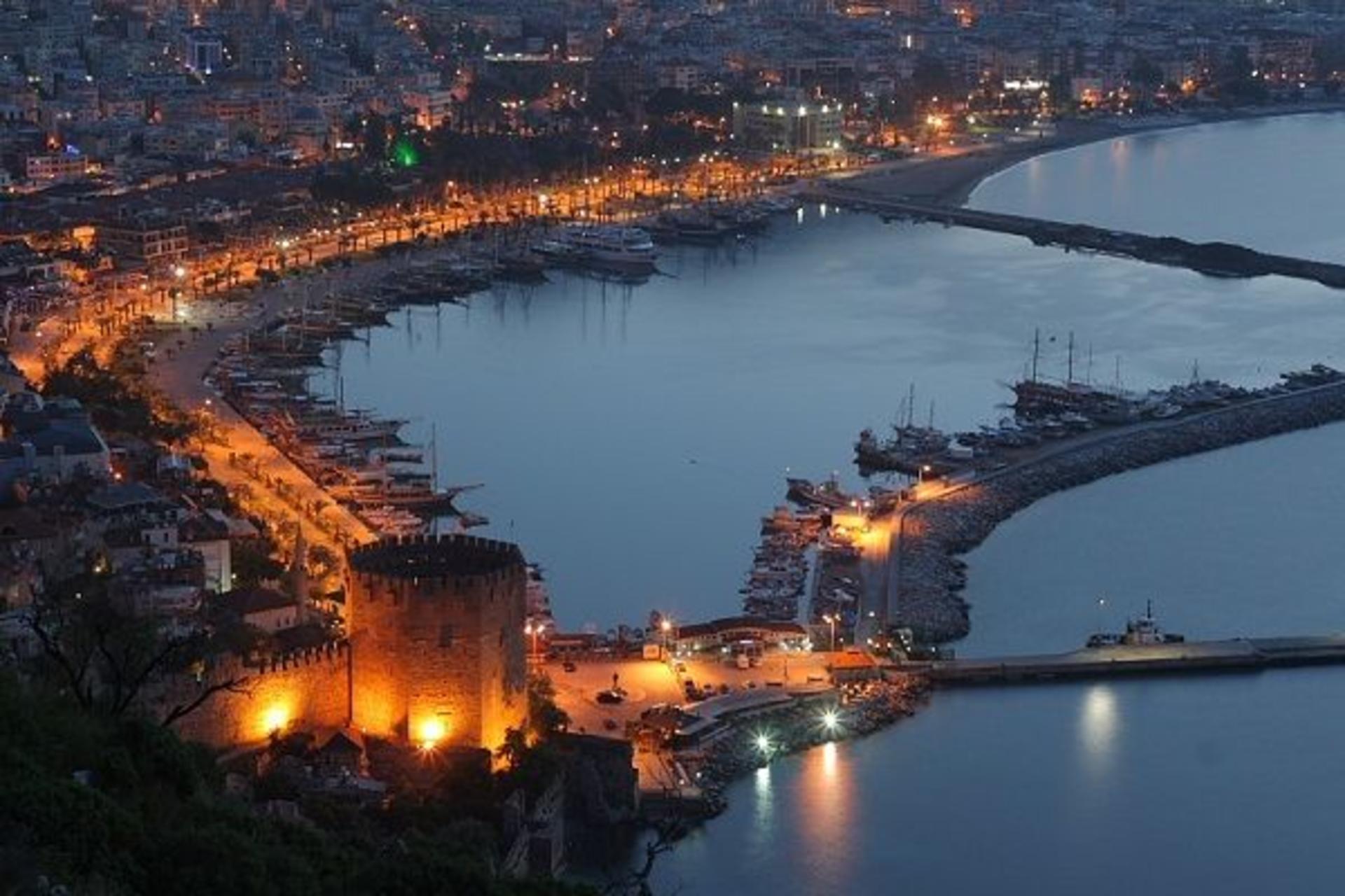 Alanya Kleopatra Beach & Castle Half-Day Cultural Tour - Thumbnail 14