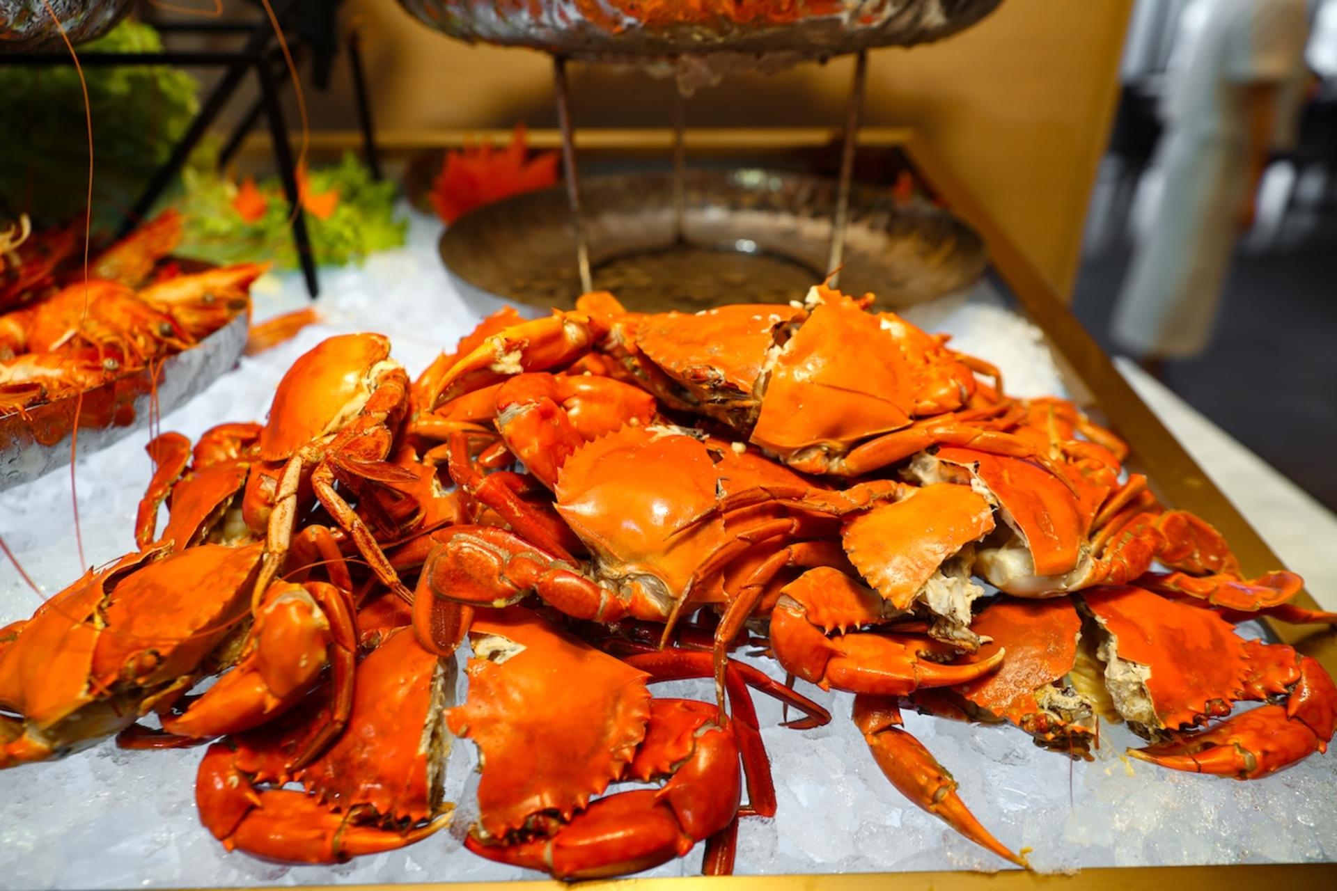 [Hyatt Regency Nha Trang] Lobster and Seafood BBQ Buffet Dinner  - Thumbnail 5