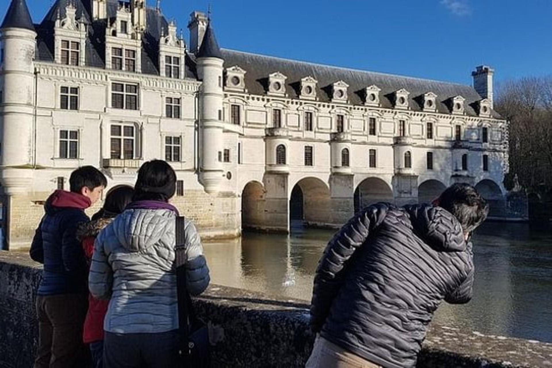 Chambord and Chenonceau Tour in Loire Valley from Tours - Thumbnail 4