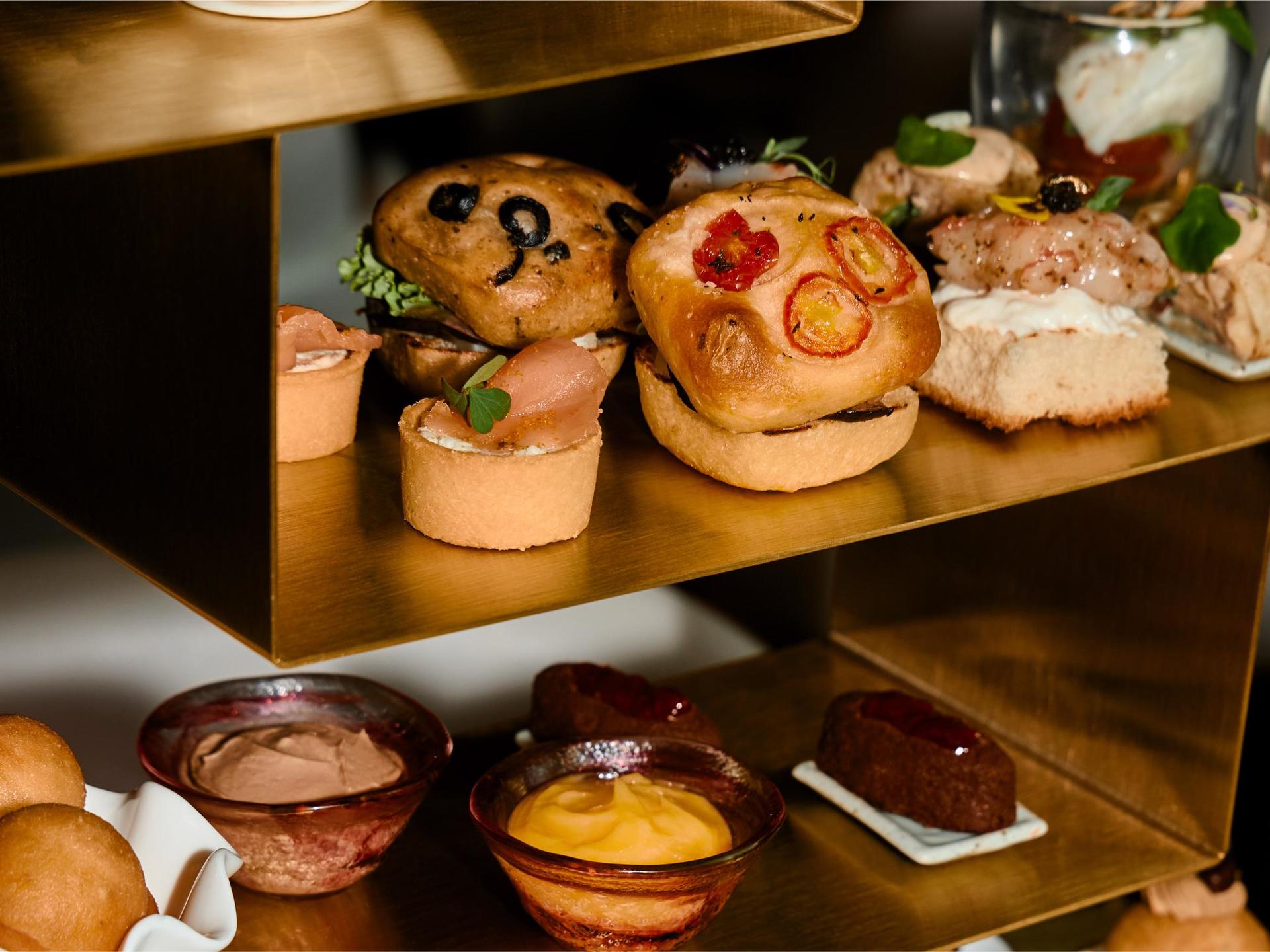 Afternoon Tea Set in Ms.Jigger at Kimpton Maa-Lai Bangkok - Thumbnail 6