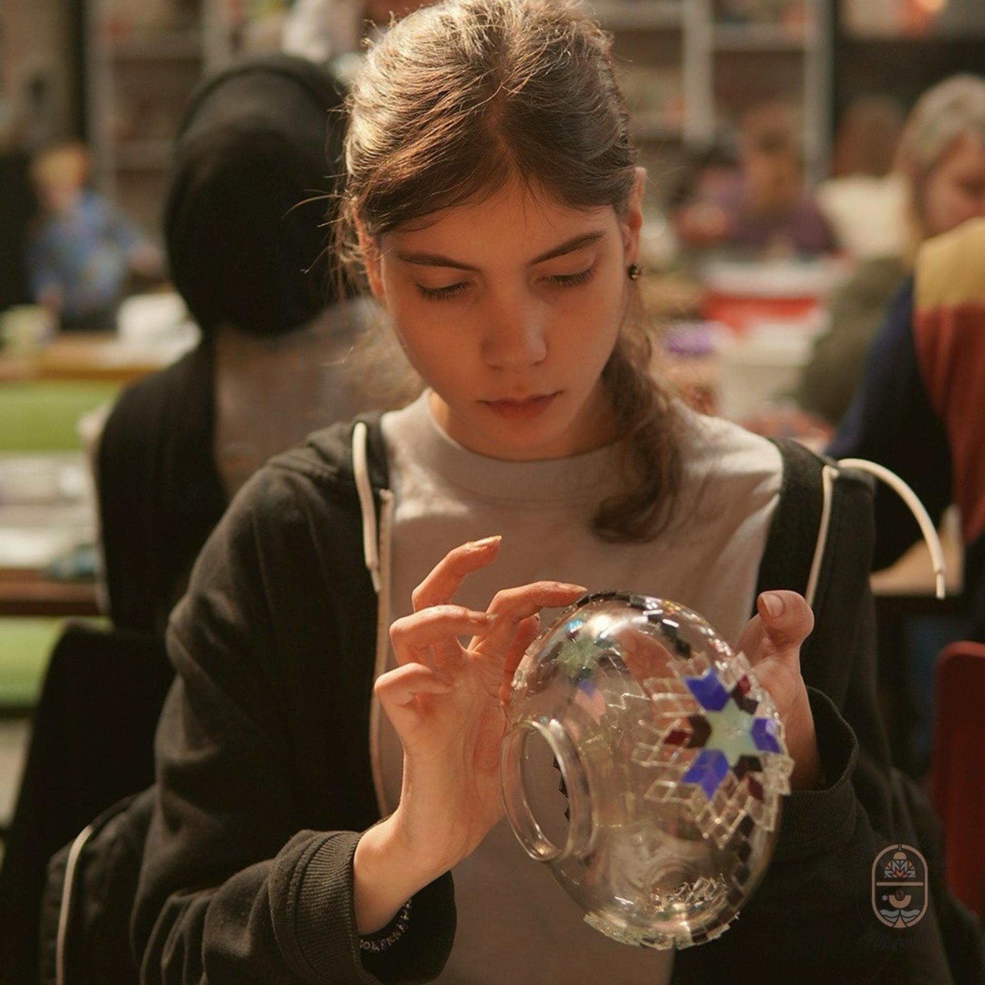 Marmaris: Traditional Mosaic Lamp Workshop - A Glowing Break - Thumbnail 12