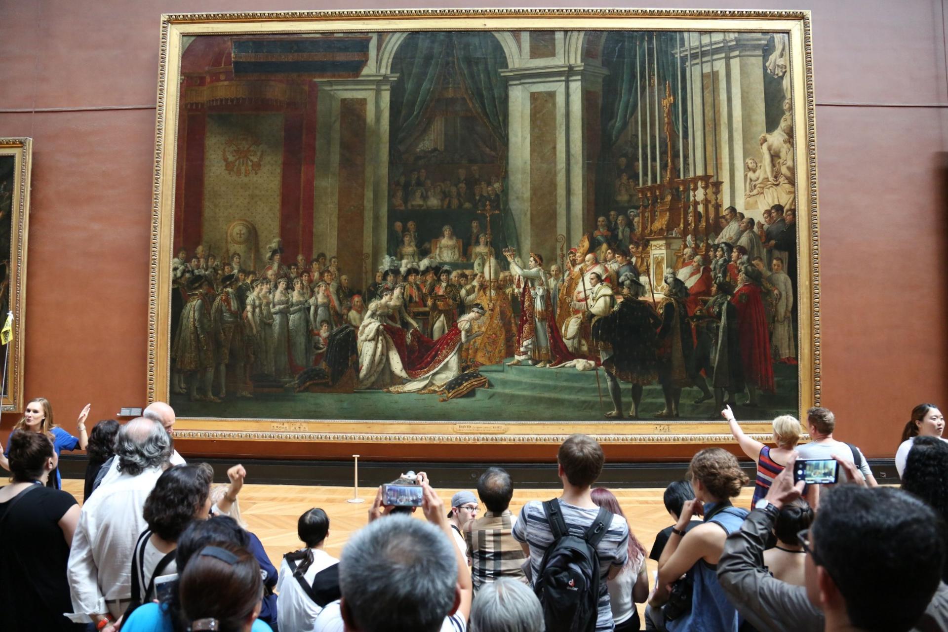 Louvre Museum complete masterpieces tour in Paris - Thumbnail 4
