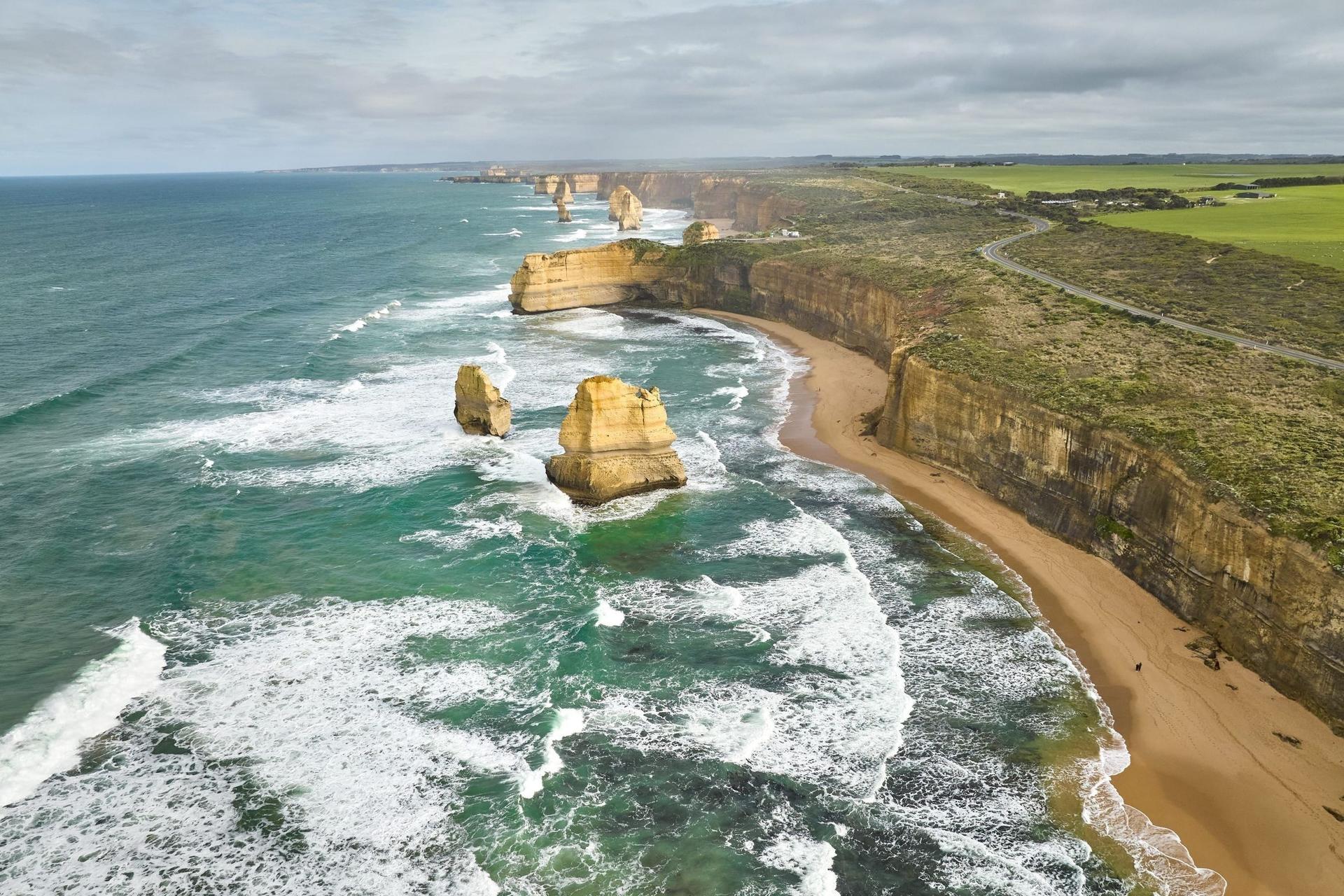 Great Ocean Road and 12 Apostles Tour - Thumbnail 2