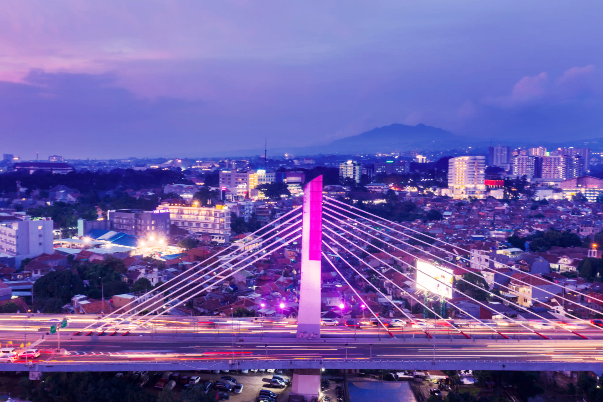 Bandung Private Car Rental with Driver - Thumbnail 9