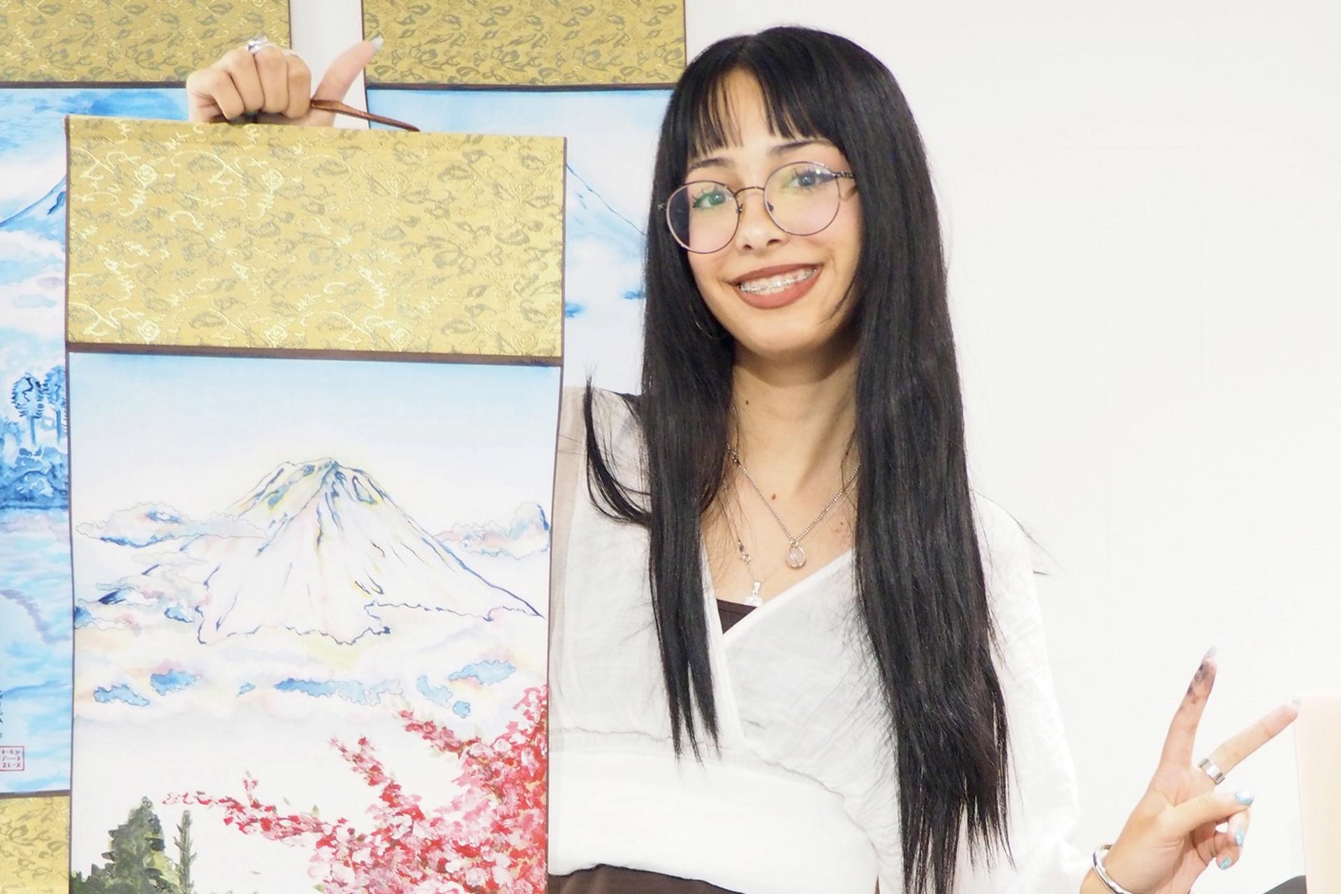Tokyo Ginza: Japanese Style Painting Workshop - Thumbnail 2