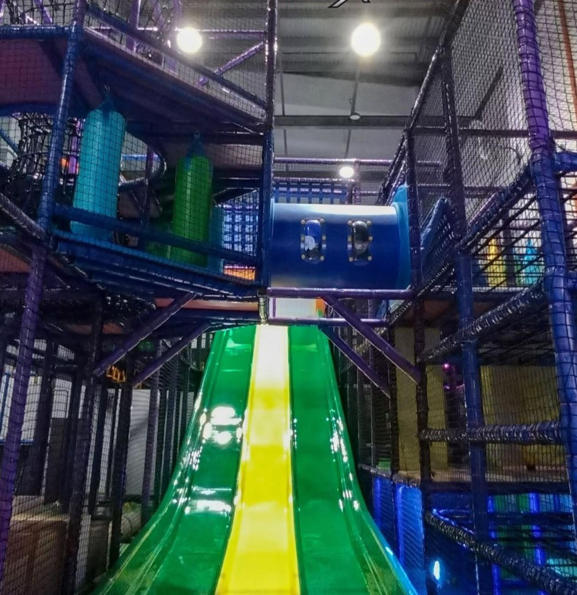 Utopia Titan X Theme Park Ticket in Johor Bahru  - Thumbnail 3