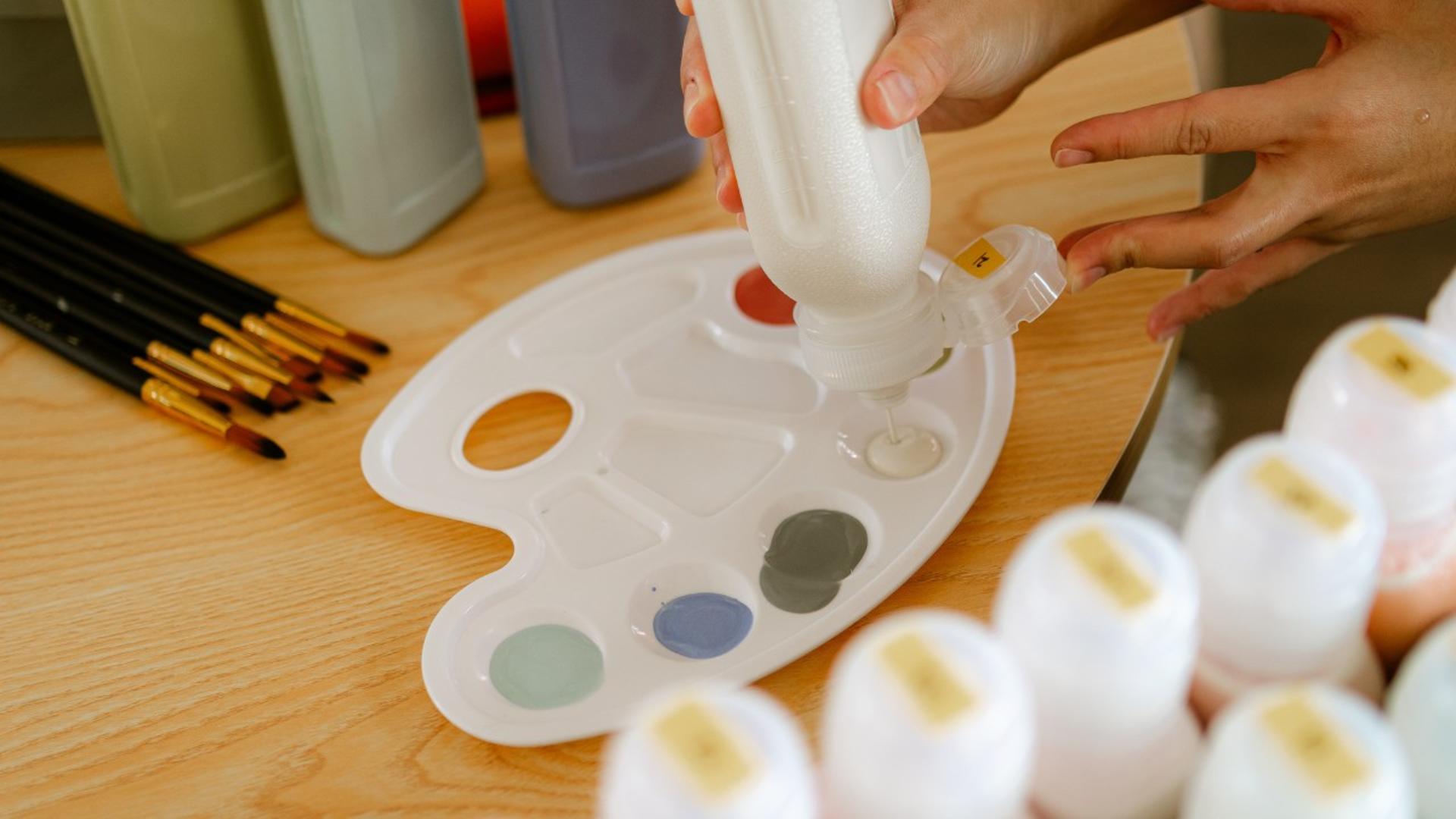 Pottery Painting Workshop in Singapore - Thumbnail 4