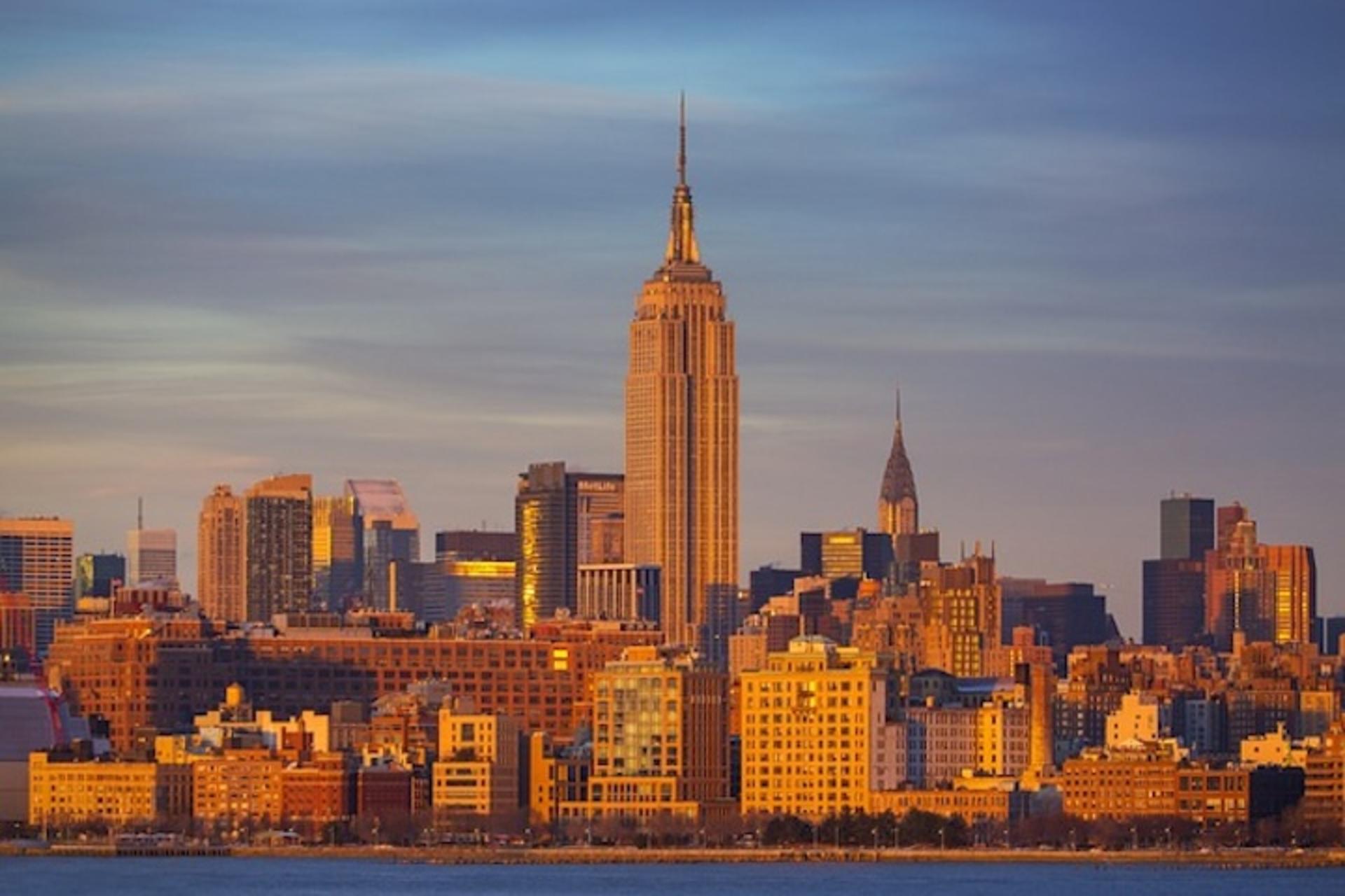 New York Wall St and Midtown Half-Day Walking Tour - Thumbnail 2