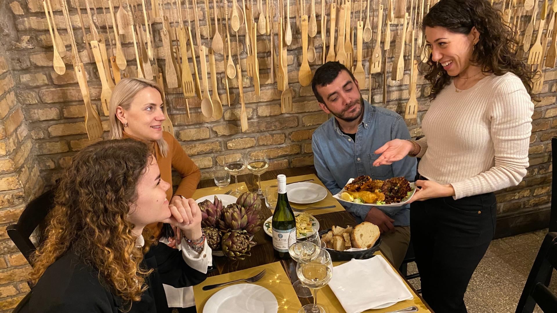 Traditional tasting dinner with locals in Jewish Ghetto of Rome - Thumbnail 3