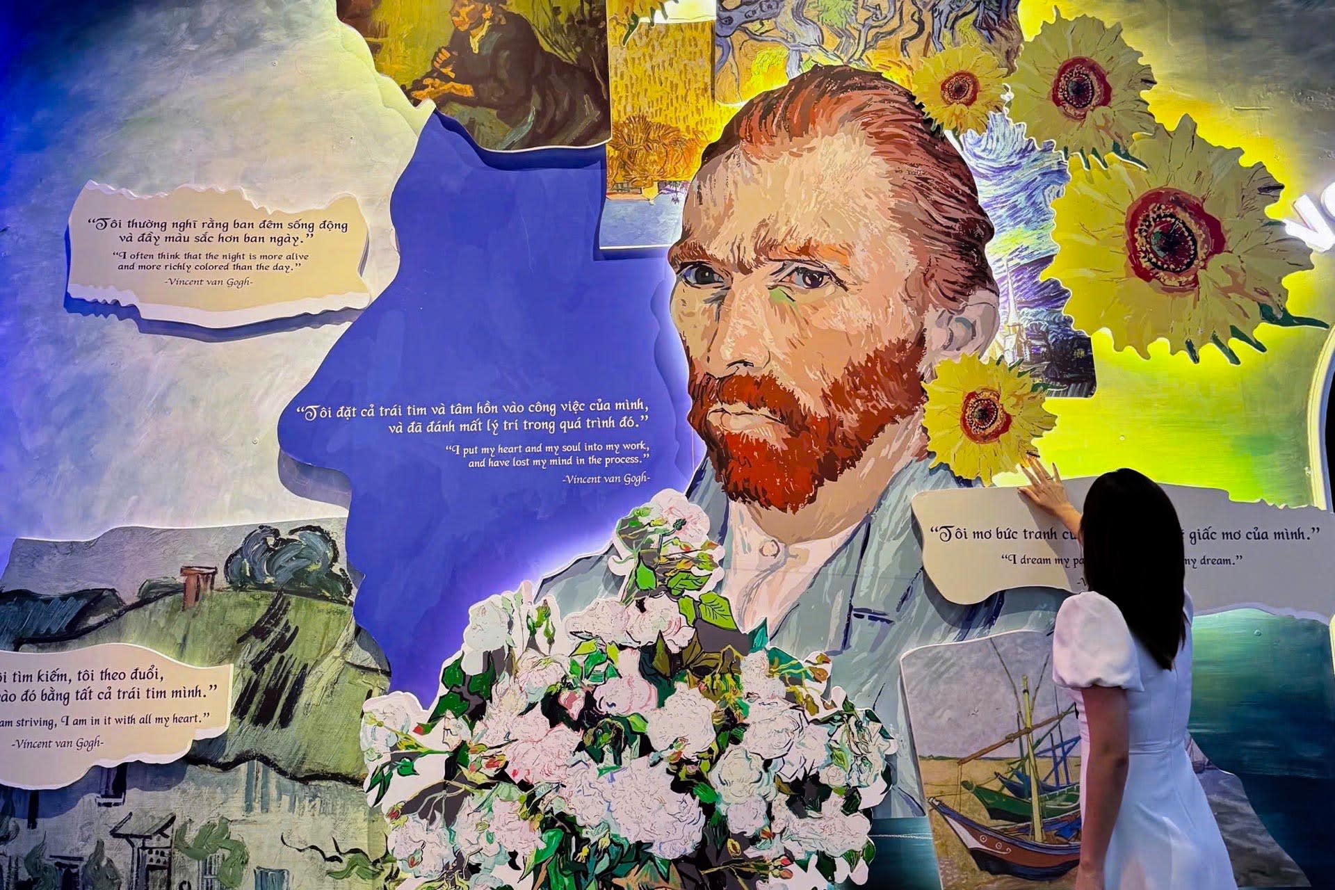 Van Gogh & Impressionist Masters Art Lighting Experience - Thumbnail 11