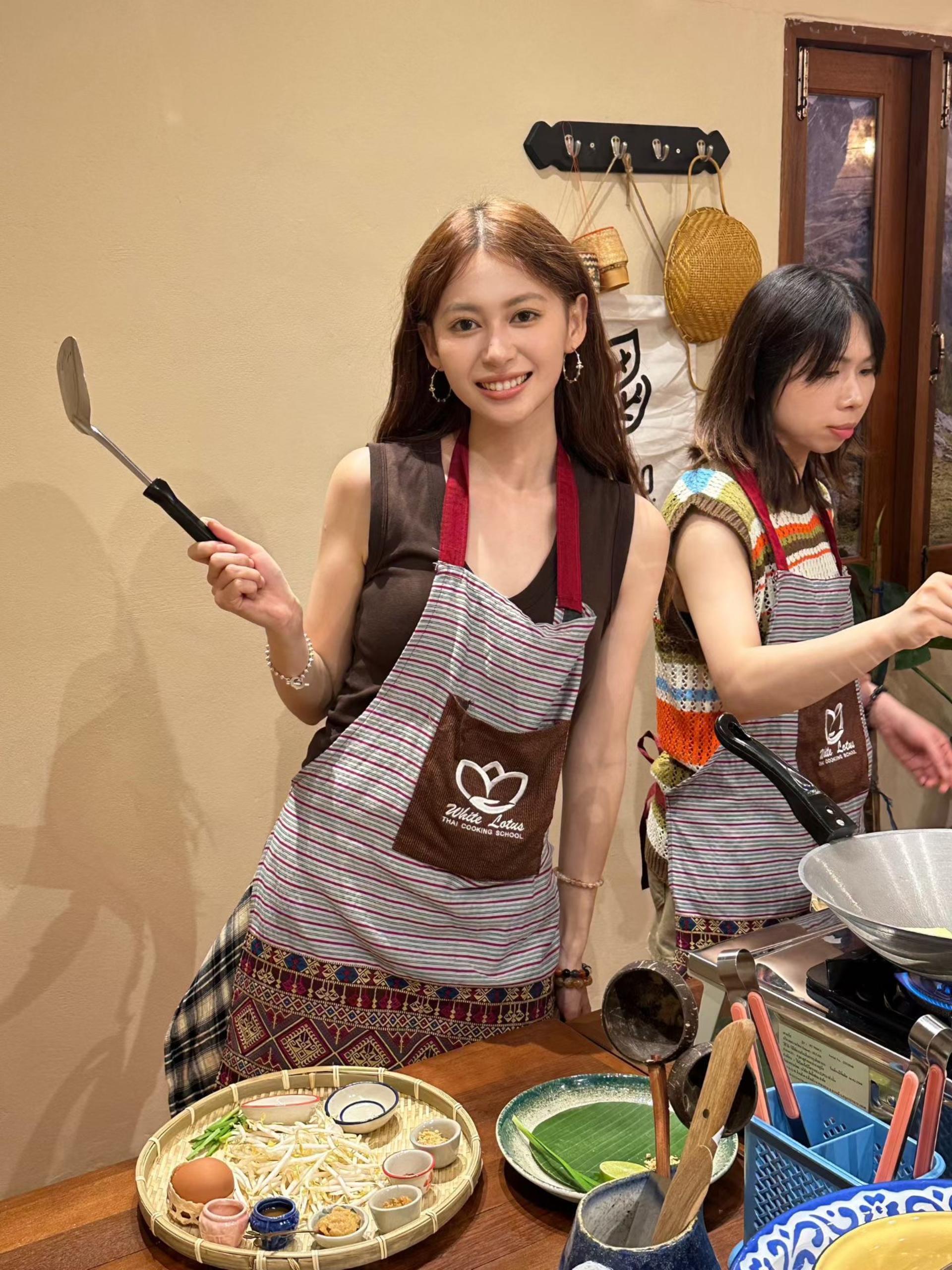 White Lotus Thai Cooking Class in Bangkok - Thumbnail 15
