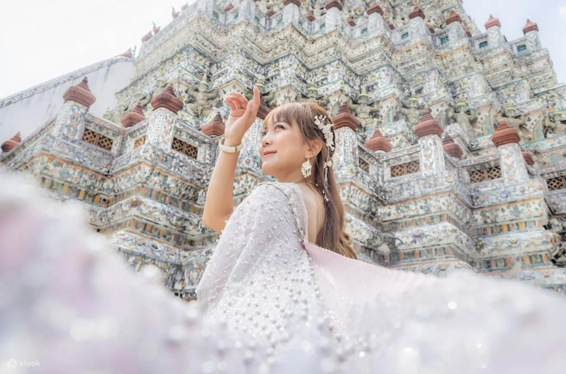 Wat Pho and Wat Arun Guided Half Day Walking Tour - Thumbnail 6