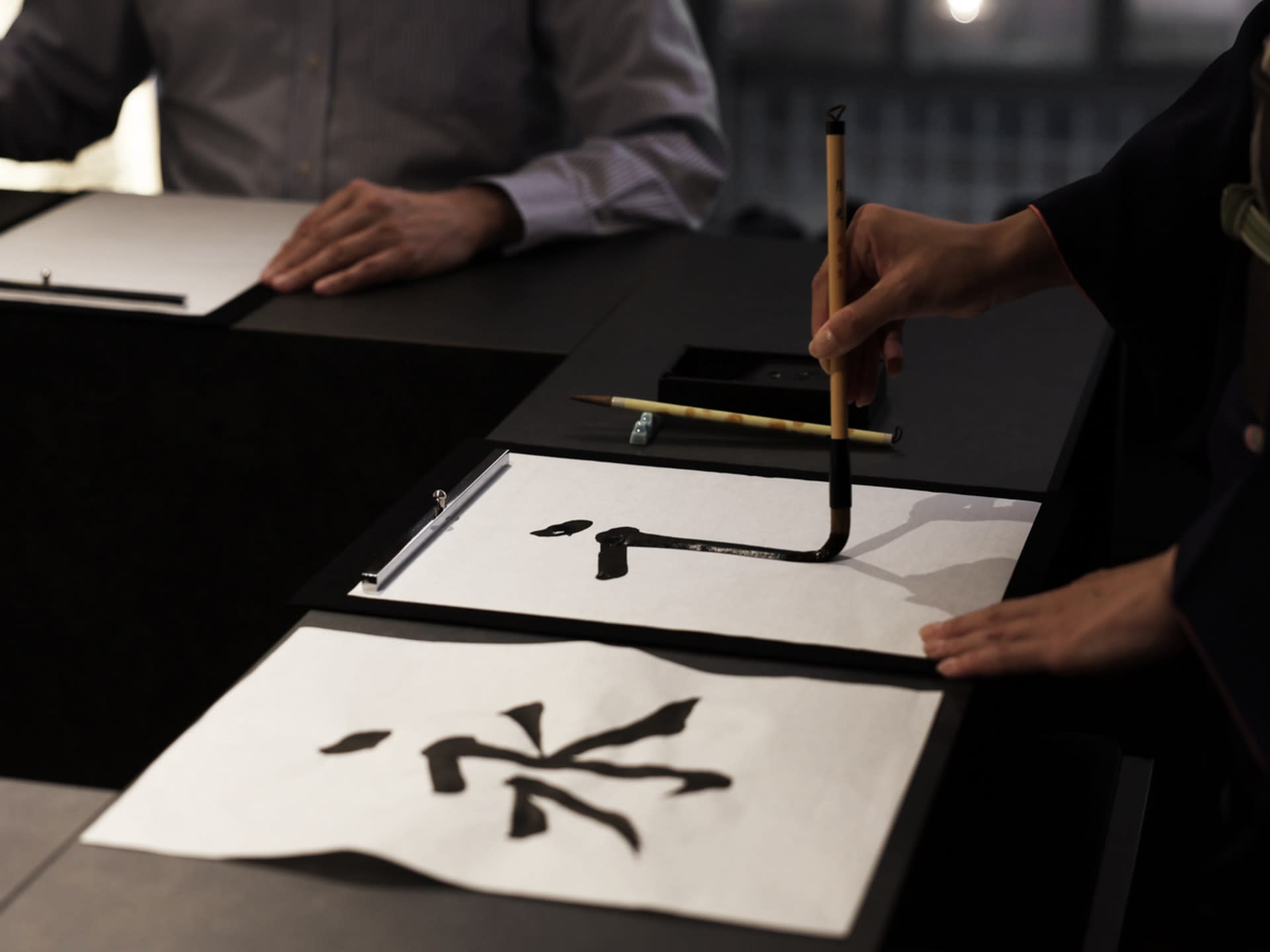 [FUJI JAPAN] Traditional Calligraphy Experience - Thumbnail 2