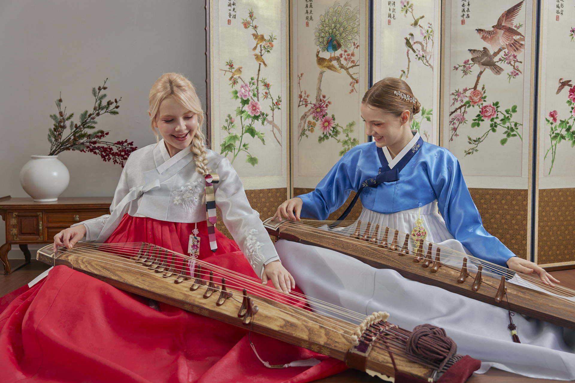  Real K-Vibes:Hanbok + Gayageum Class you'll Never Forget - Thumbnail 9
