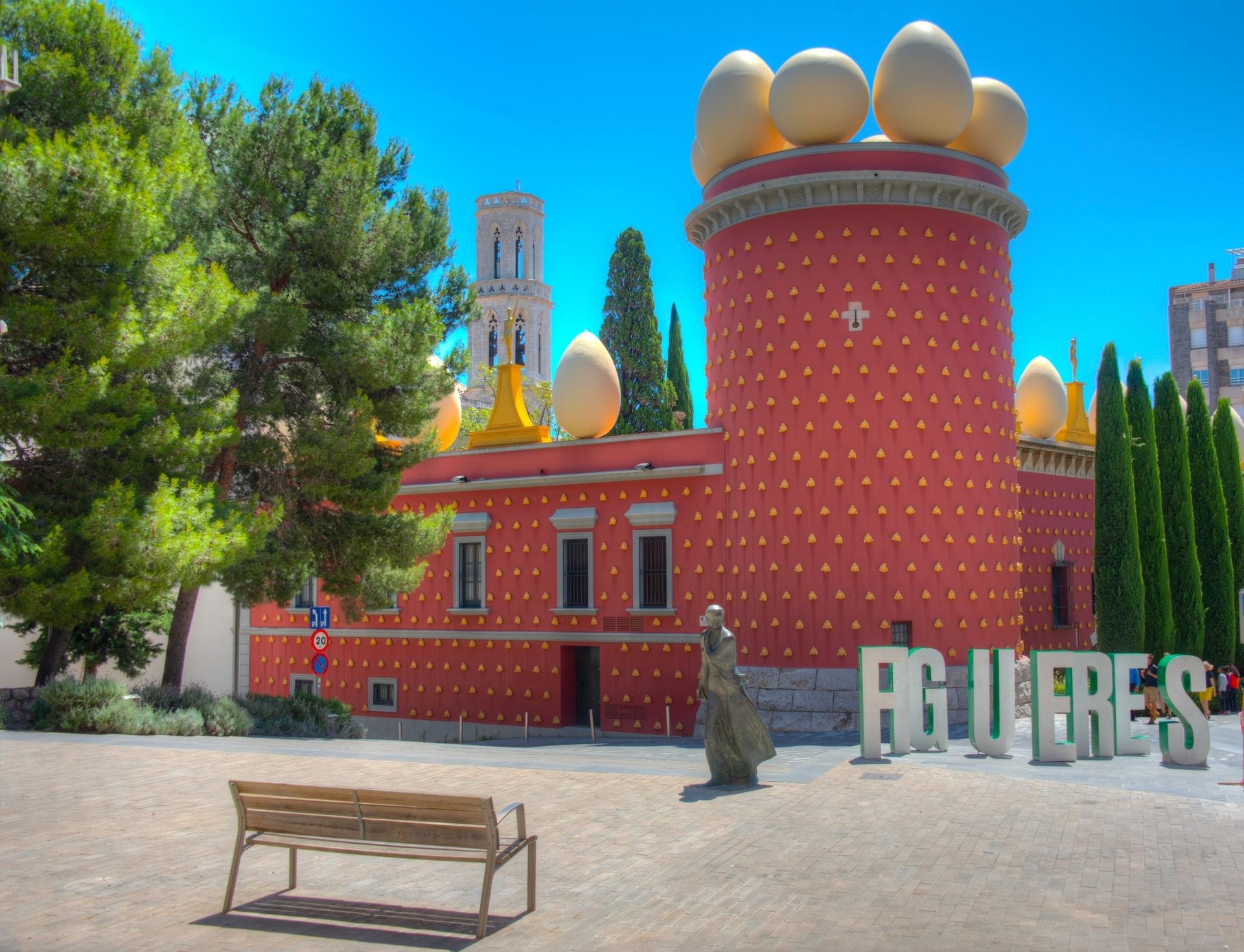 Private Dali Museum, Medieval Town & Girona: Full-Day from Barcelona - Thumbnail 3