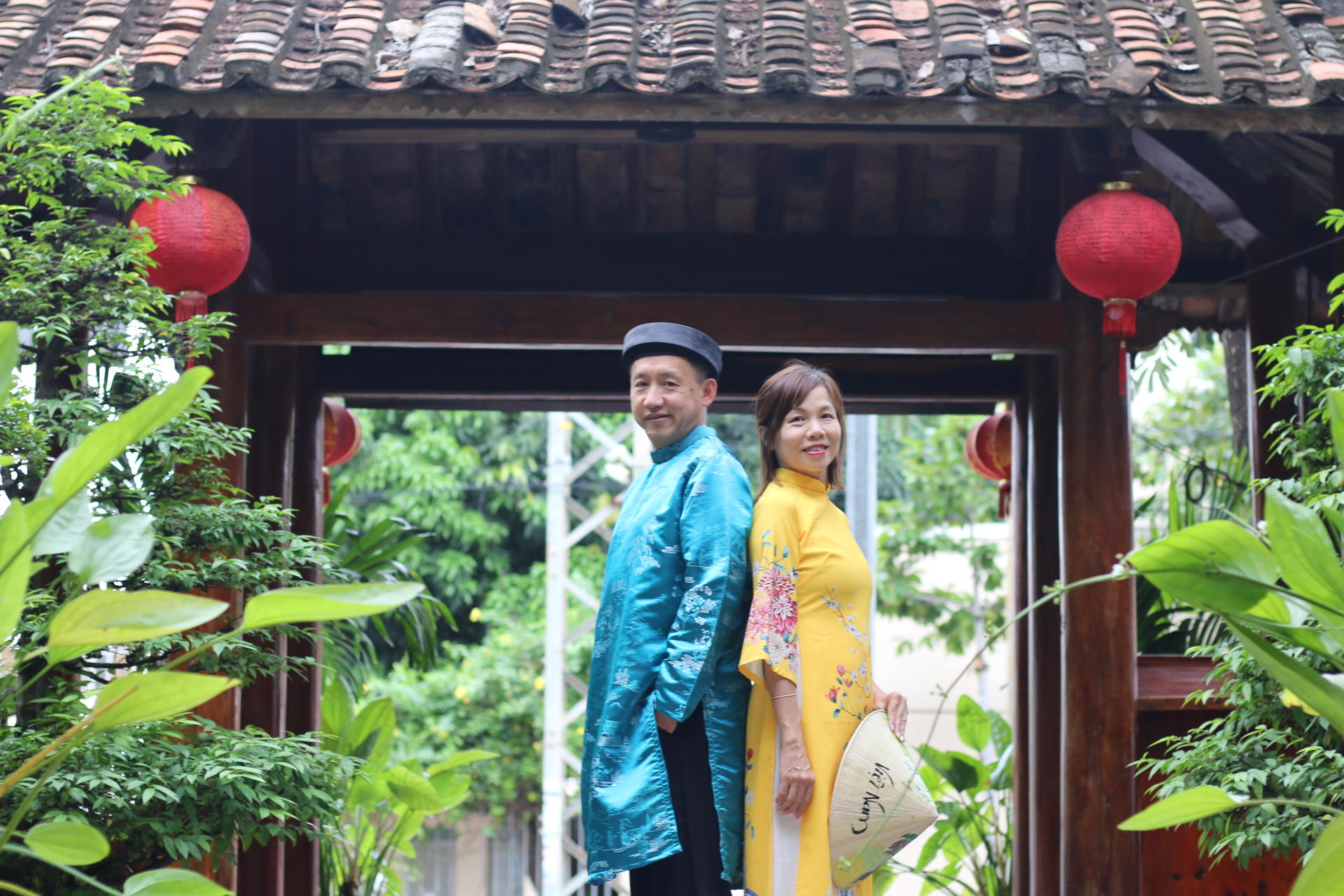 Vietnamese Ao Dai Photo Experience in Nha Trang - Thumbnail 5