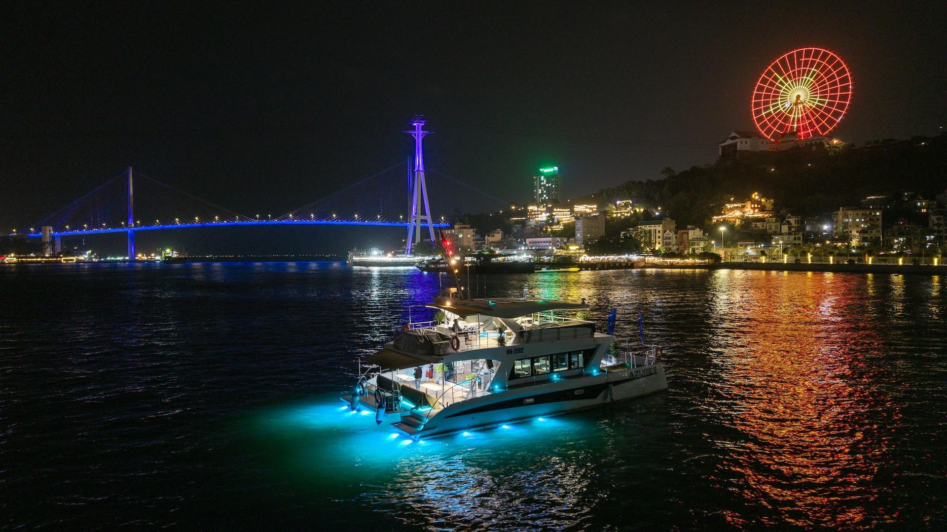 Azure 9 Sightseeing Ha Long Yacht Tour - Thumbnail 6