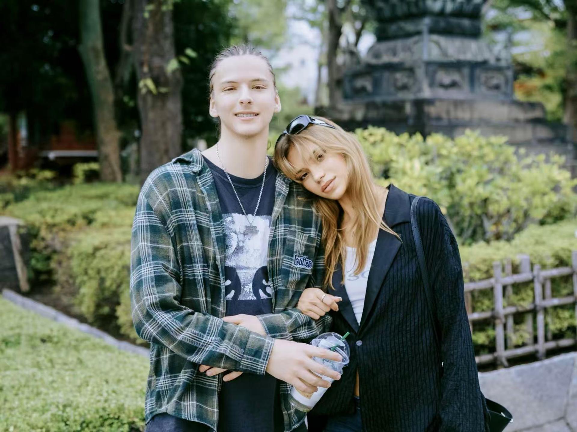 Tokyo: Asakusa Private Photoshoot Experience - Thumbnail 11