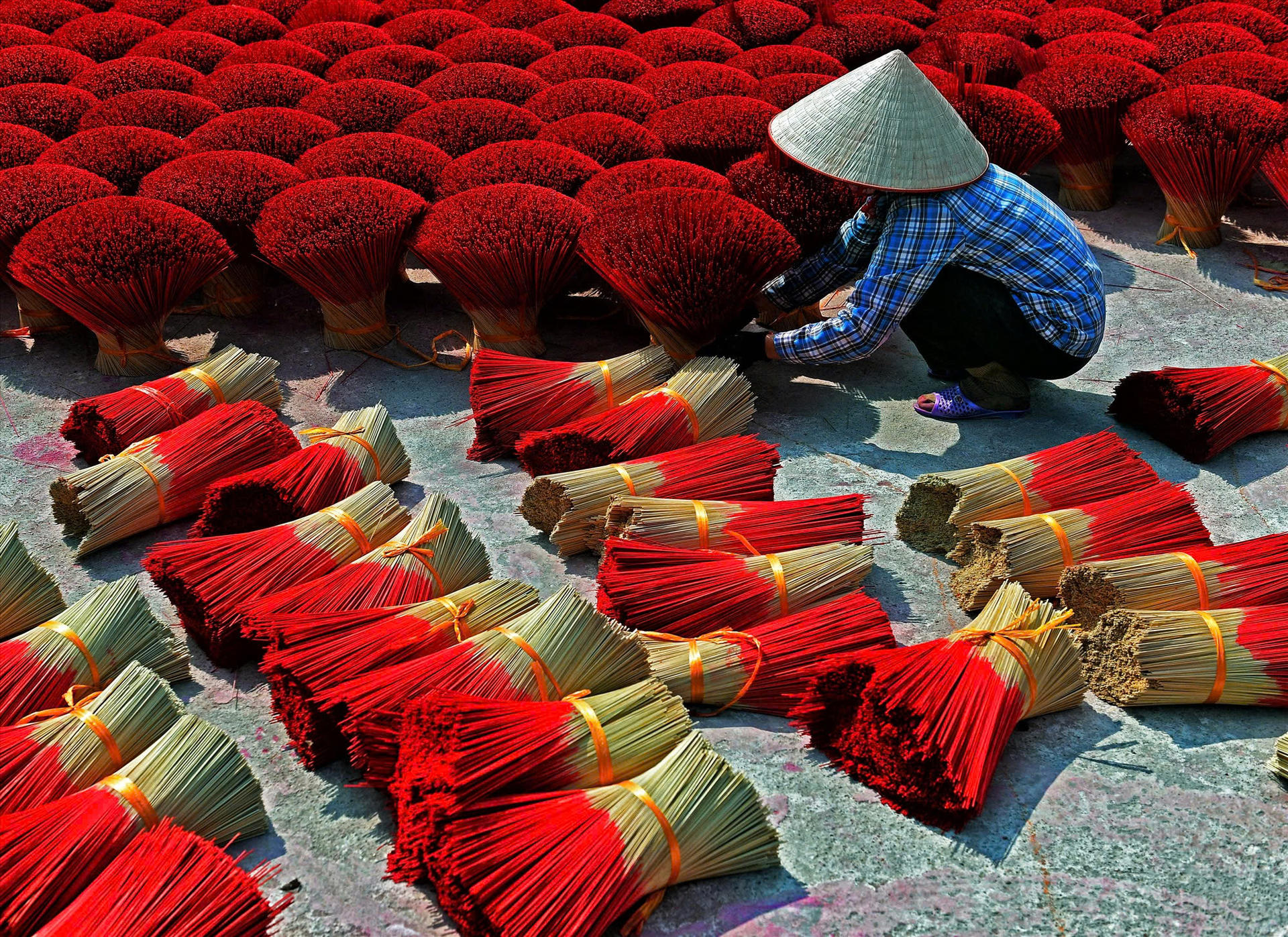 Hanoi City Highlights & Local Village Full-Day Tour - Thumbnail 4
