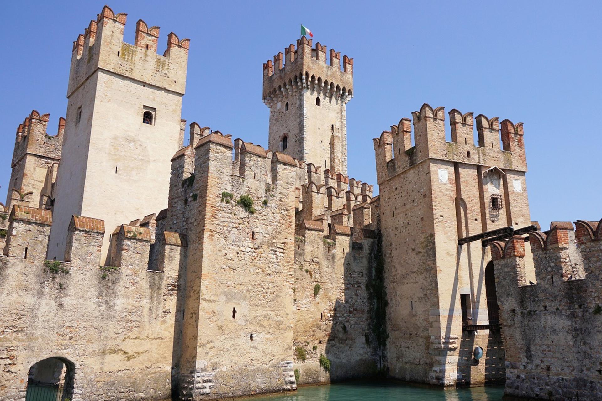 Half Day Guided Boat Cruise on Lake Garda - Thumbnail 11